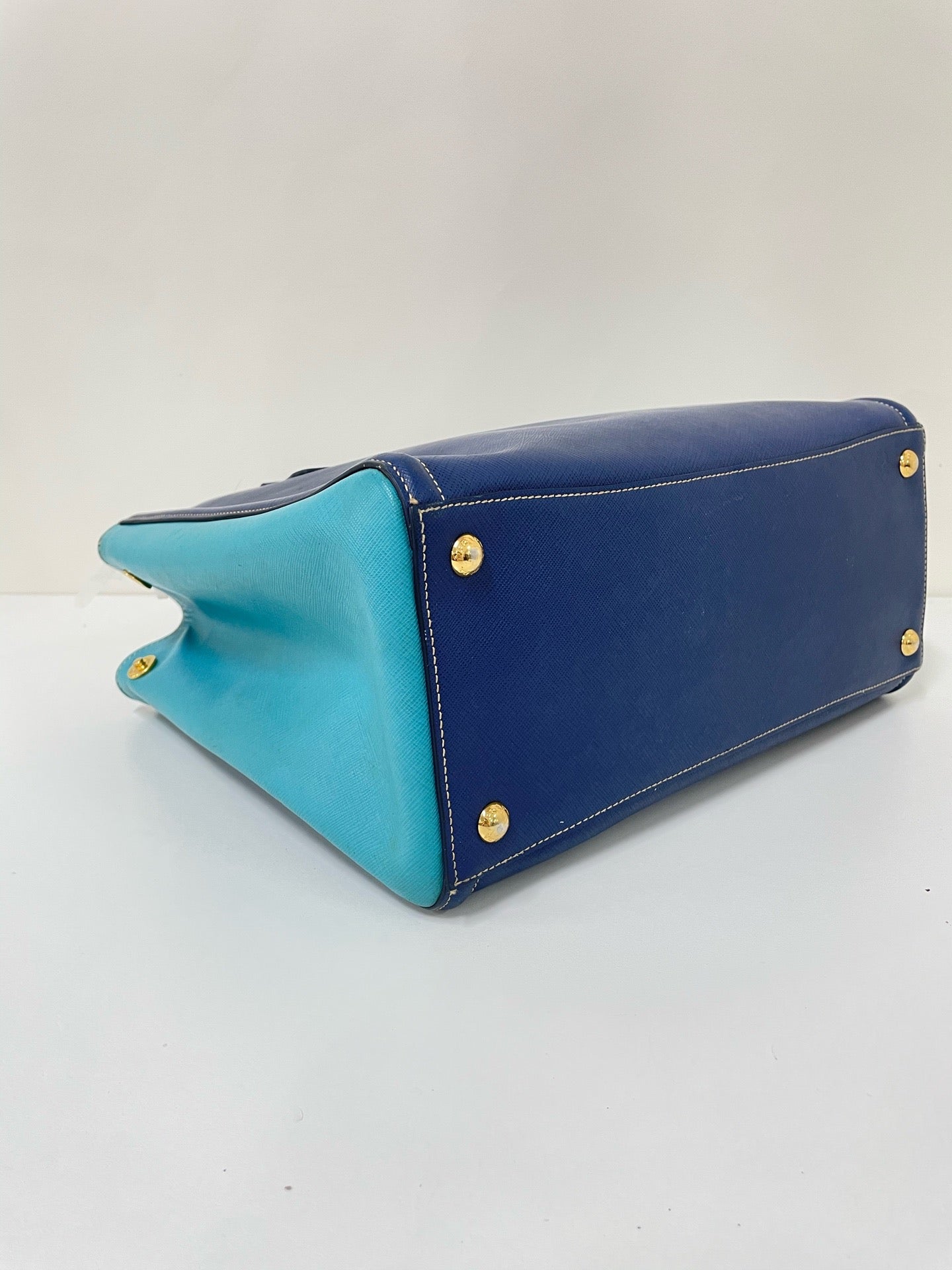 Prada - Other - Leather - Blue - (medium)