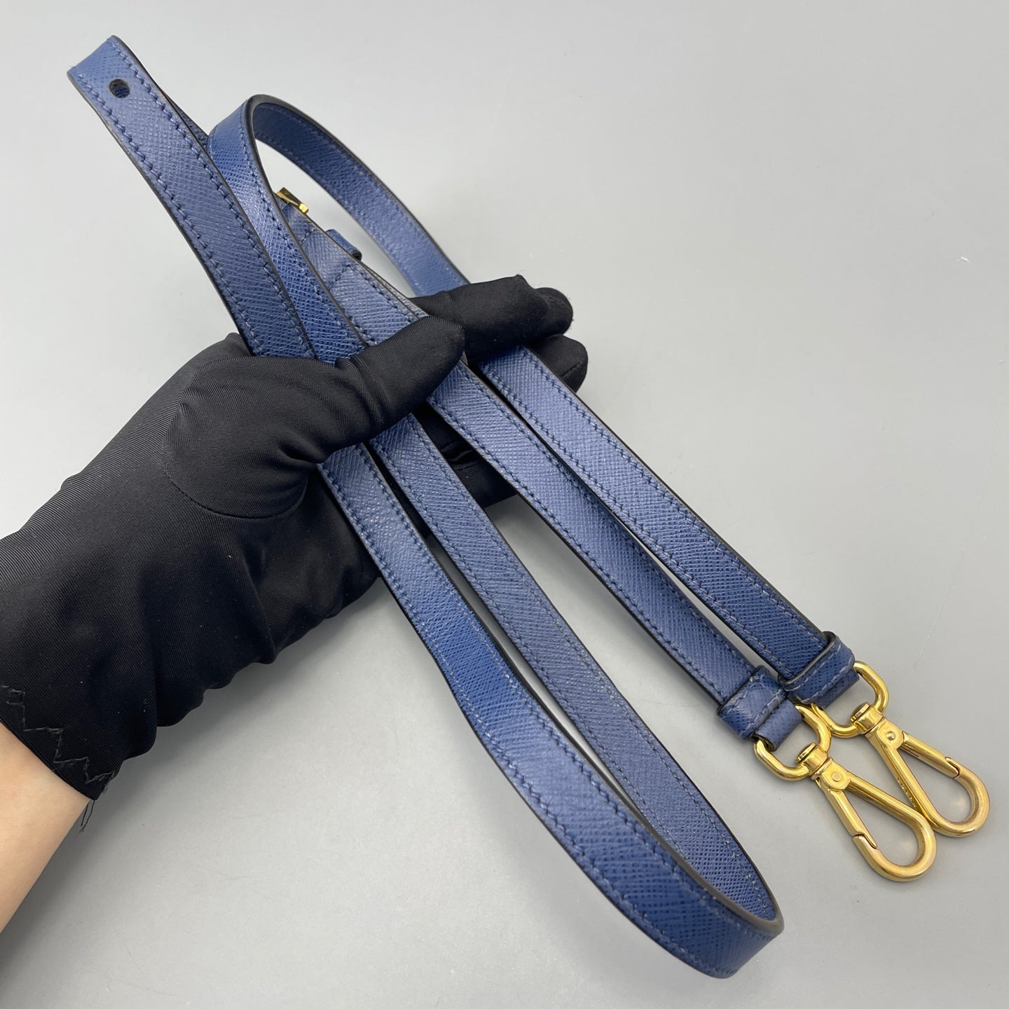 Prada - Other - Leather - Blue - (medium)