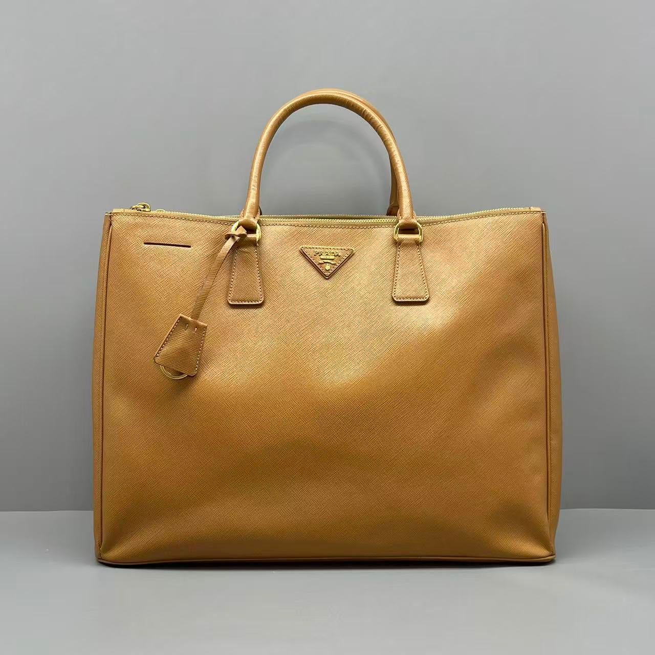 Prada - Other - Leather - Brown - (large)