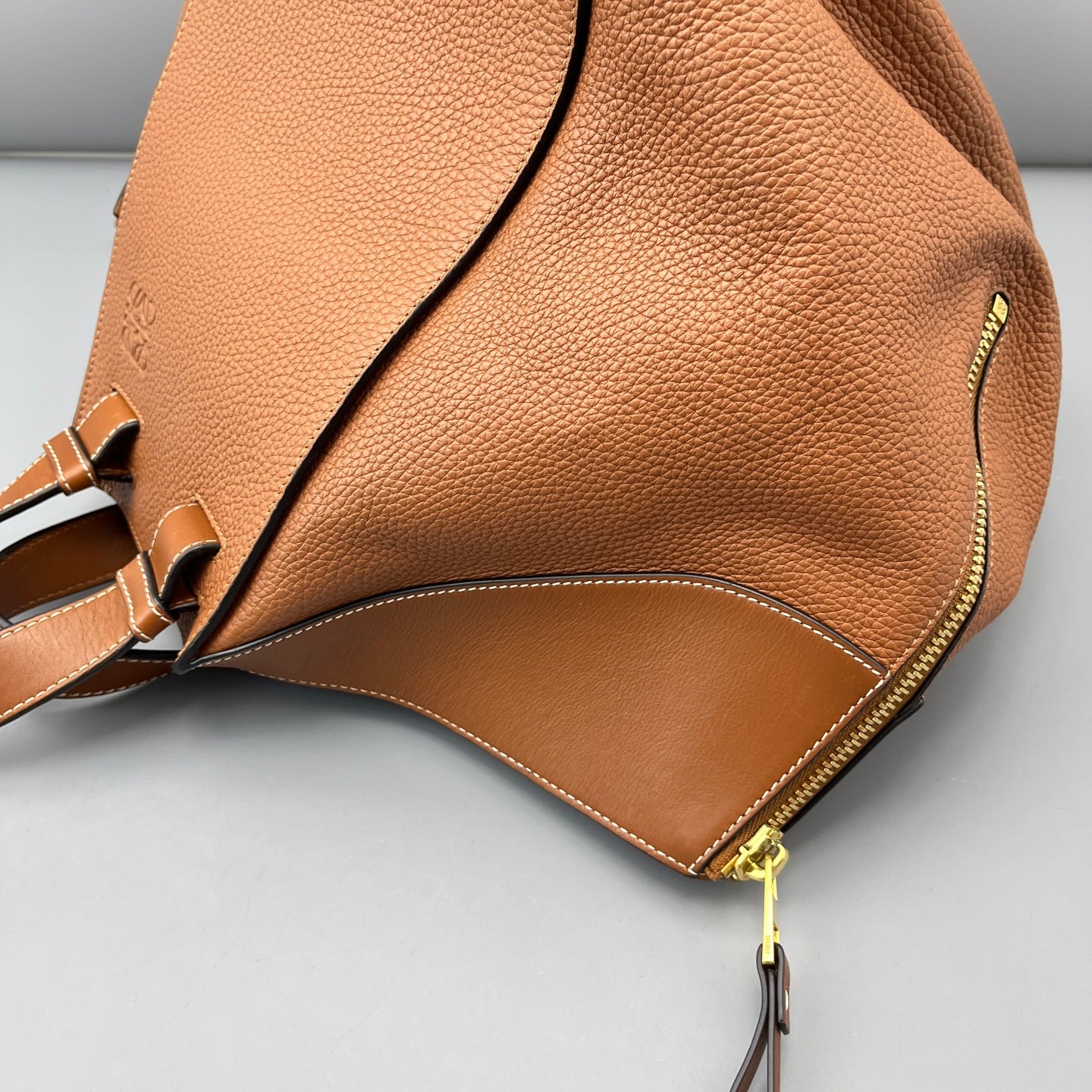 Prada - Other - Leather - Brown - (medium)