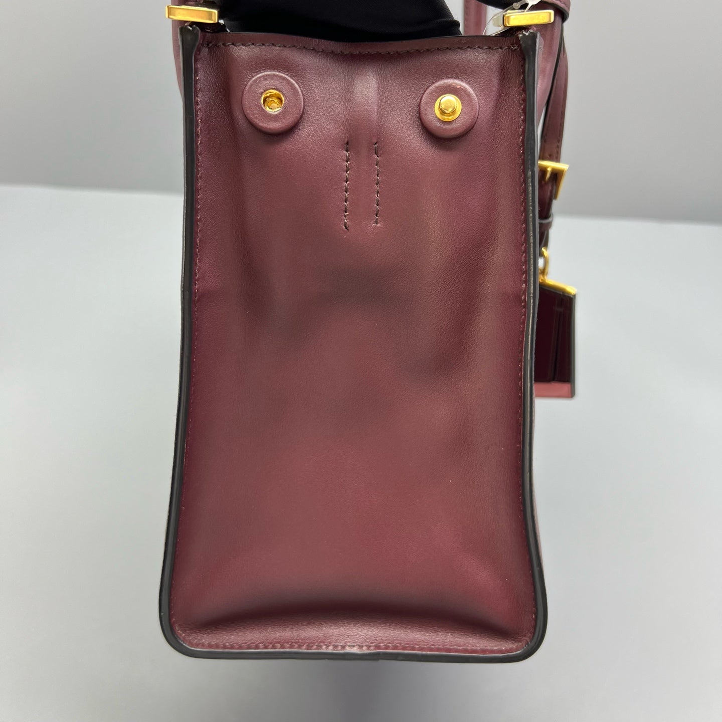Prada - Other - Leather - Burgundy - (medium)