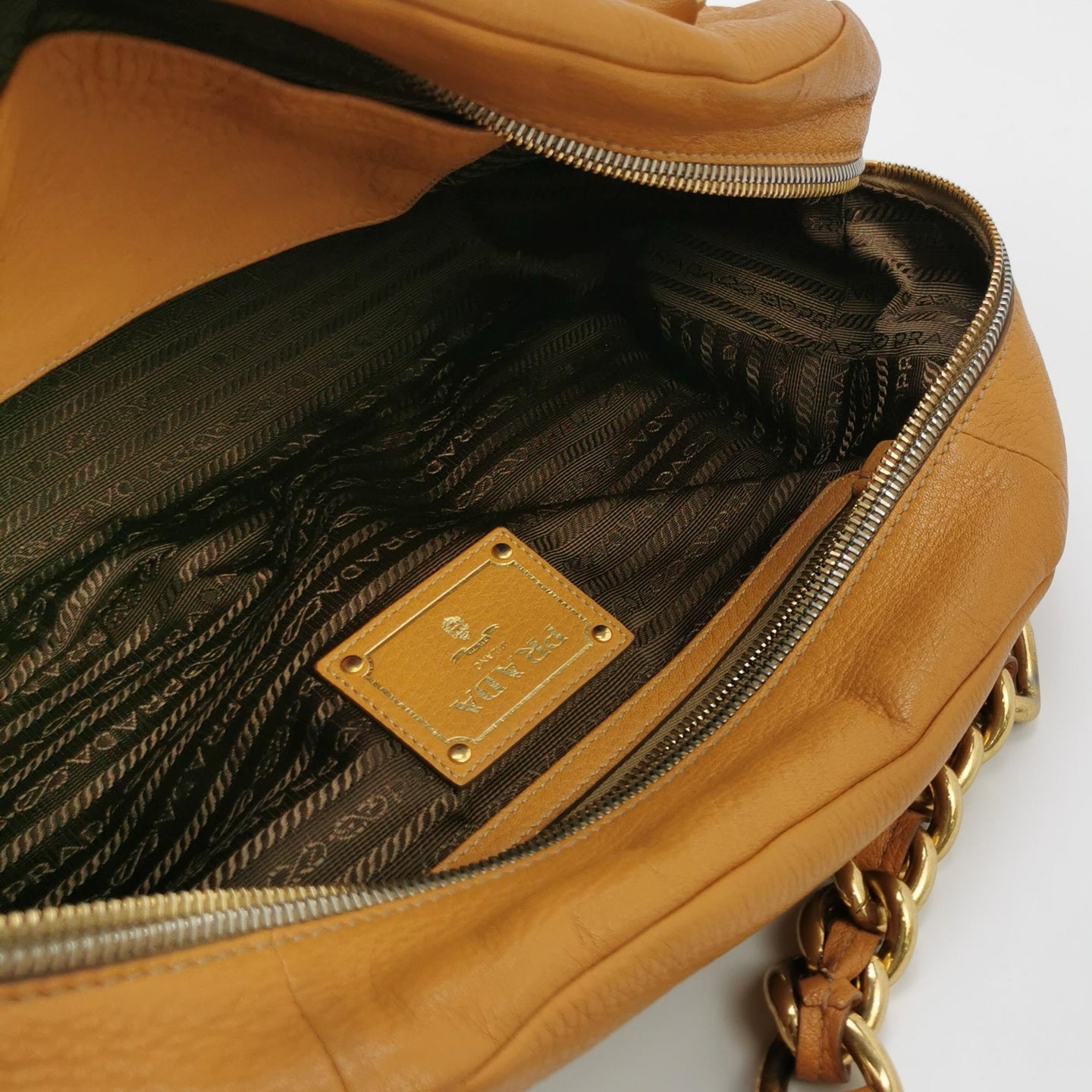 Prada - Other - Leather - Camel - (medium)