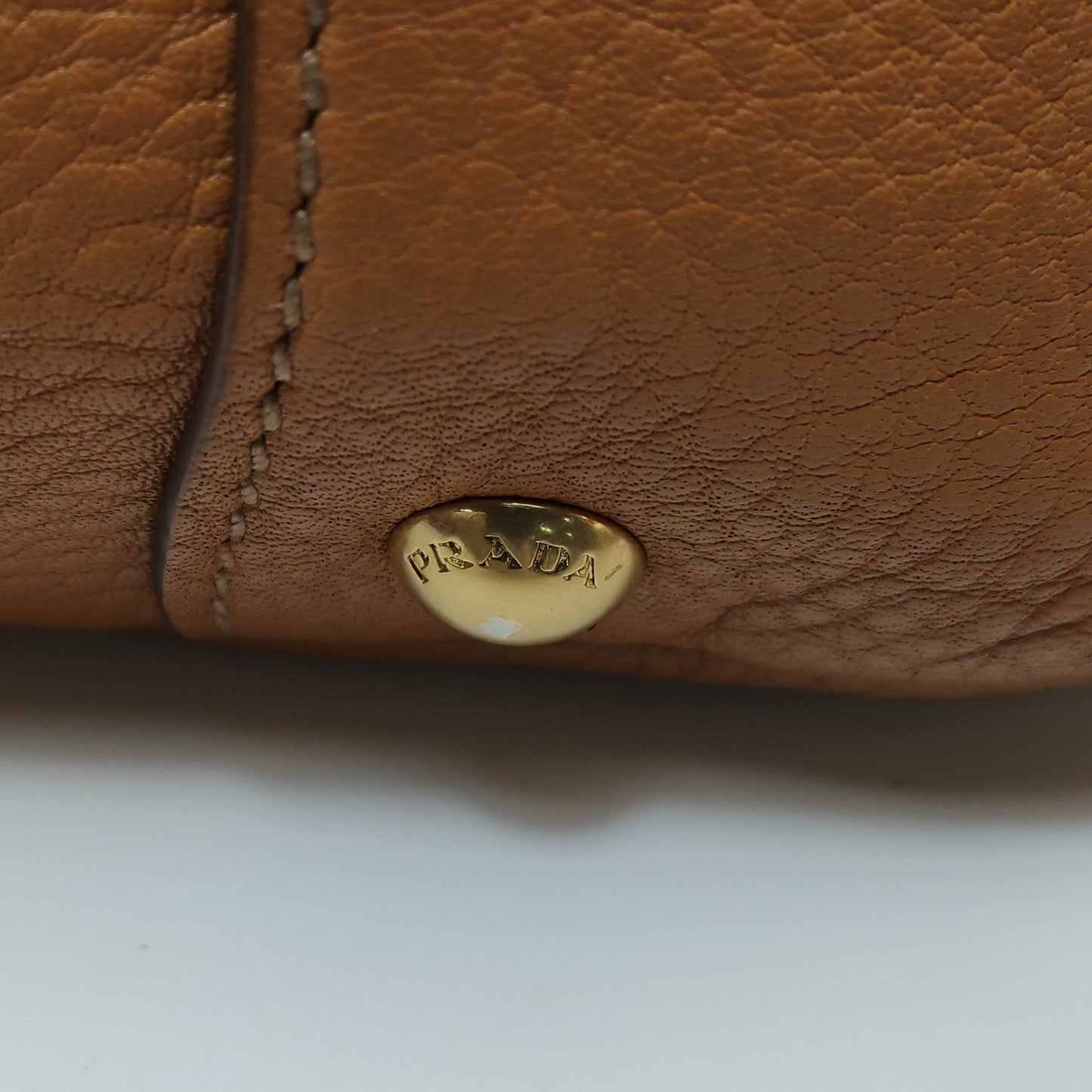Prada - Other - Leather - Camel - (medium)