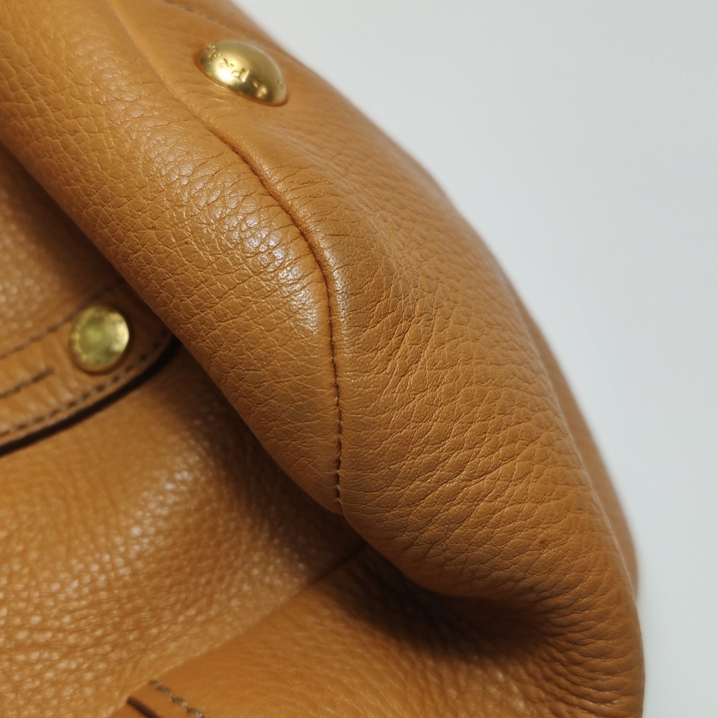Prada - Other - Leather - Camel - (medium)