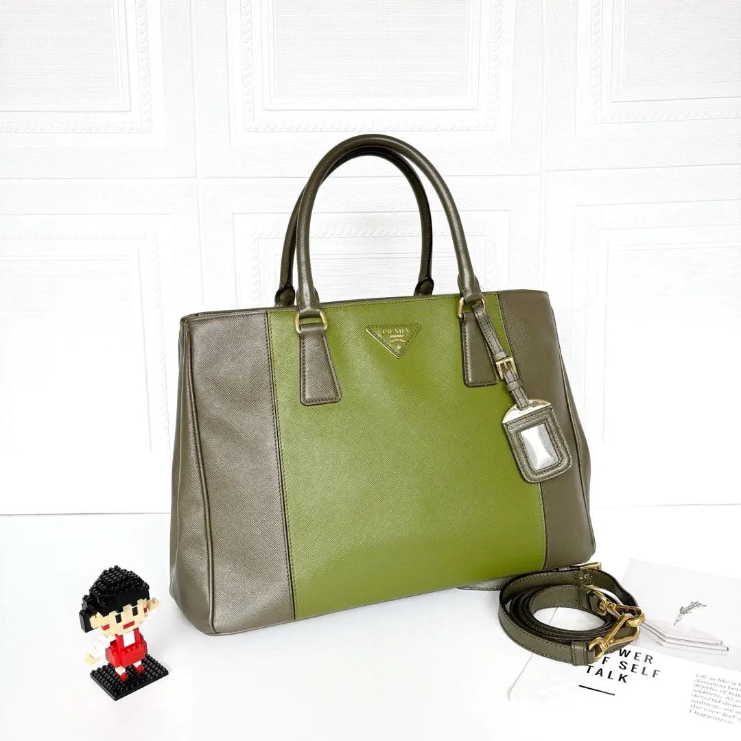 Prada - Other - Leather - Green