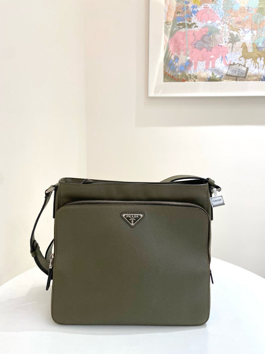 Prada - Other - Leather - Green - (medium)