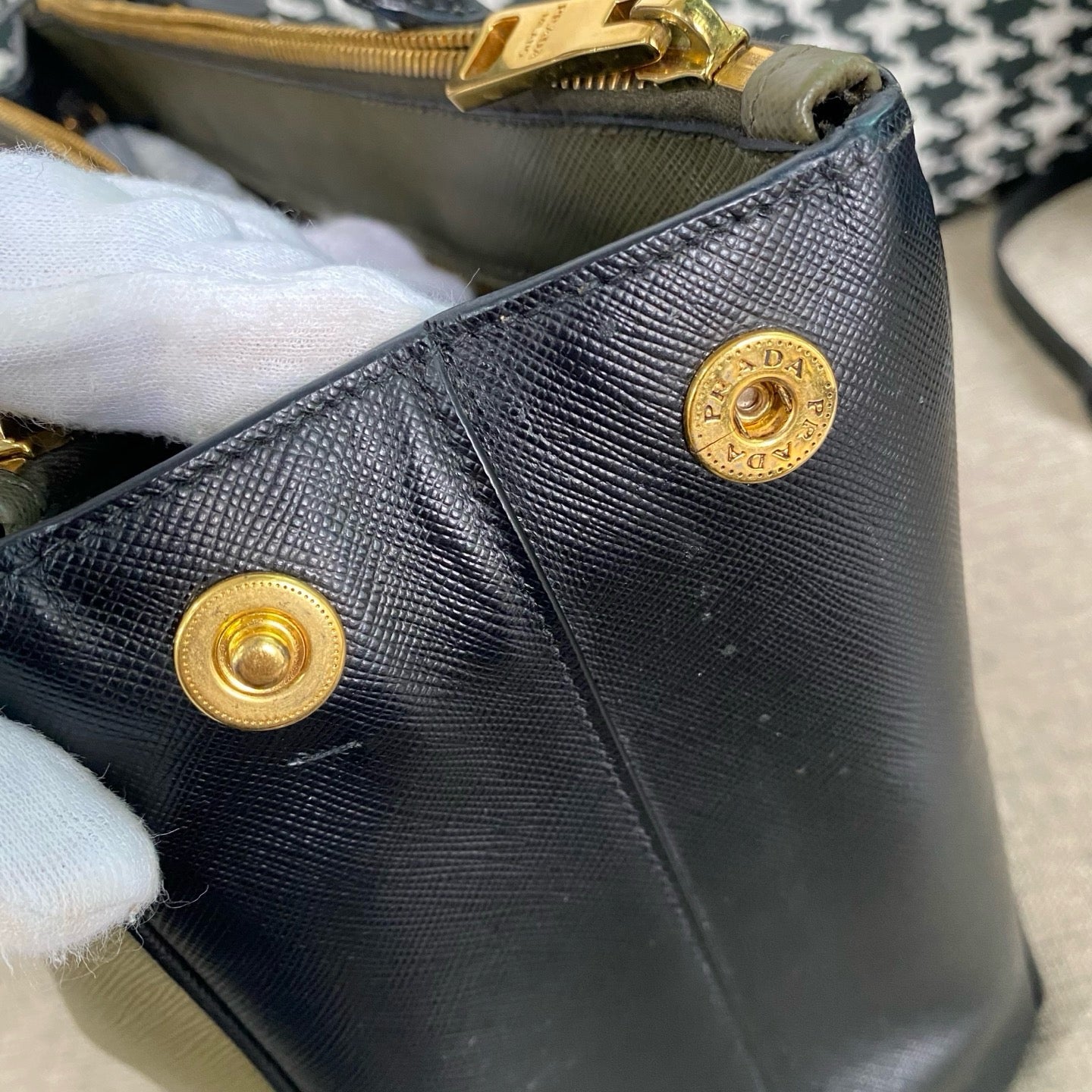 Prada - Other - Leather - Green - (medium)