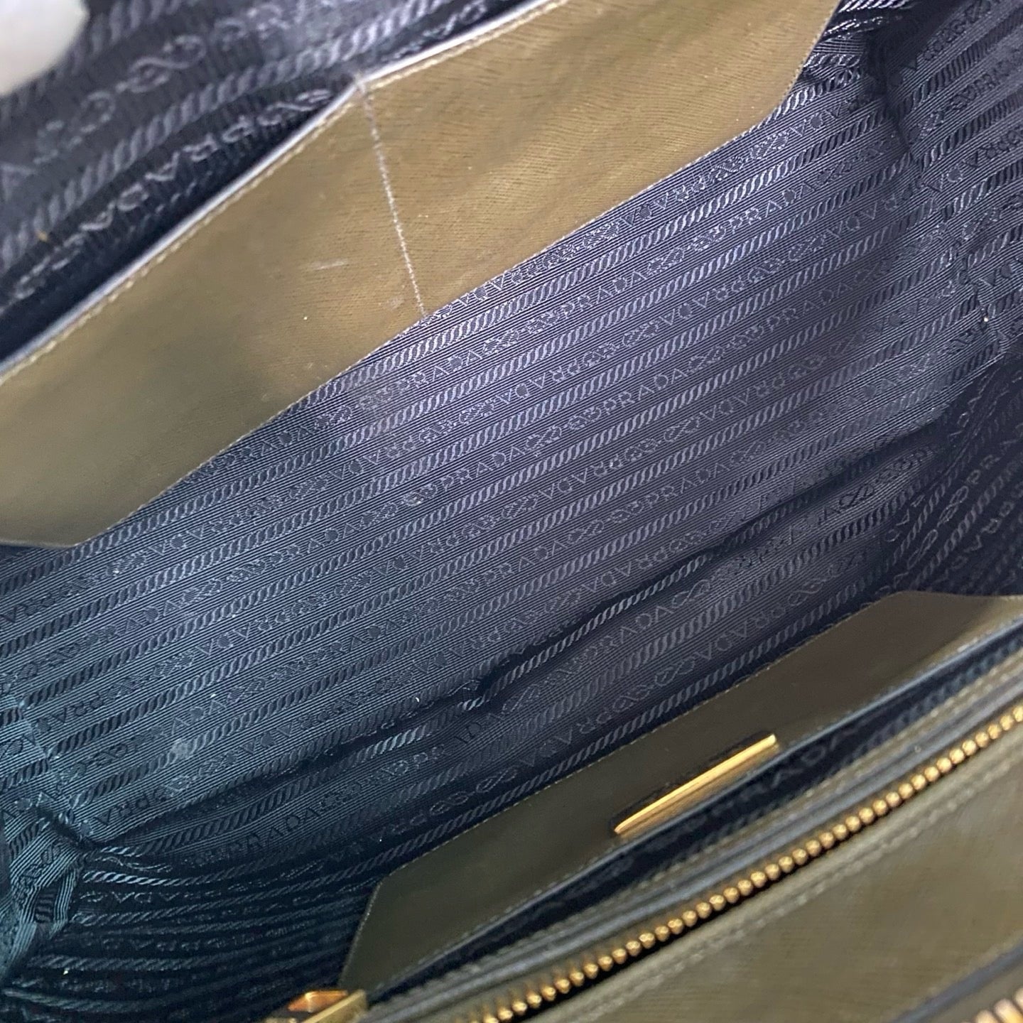 Prada - Other - Leather - Green - (medium)