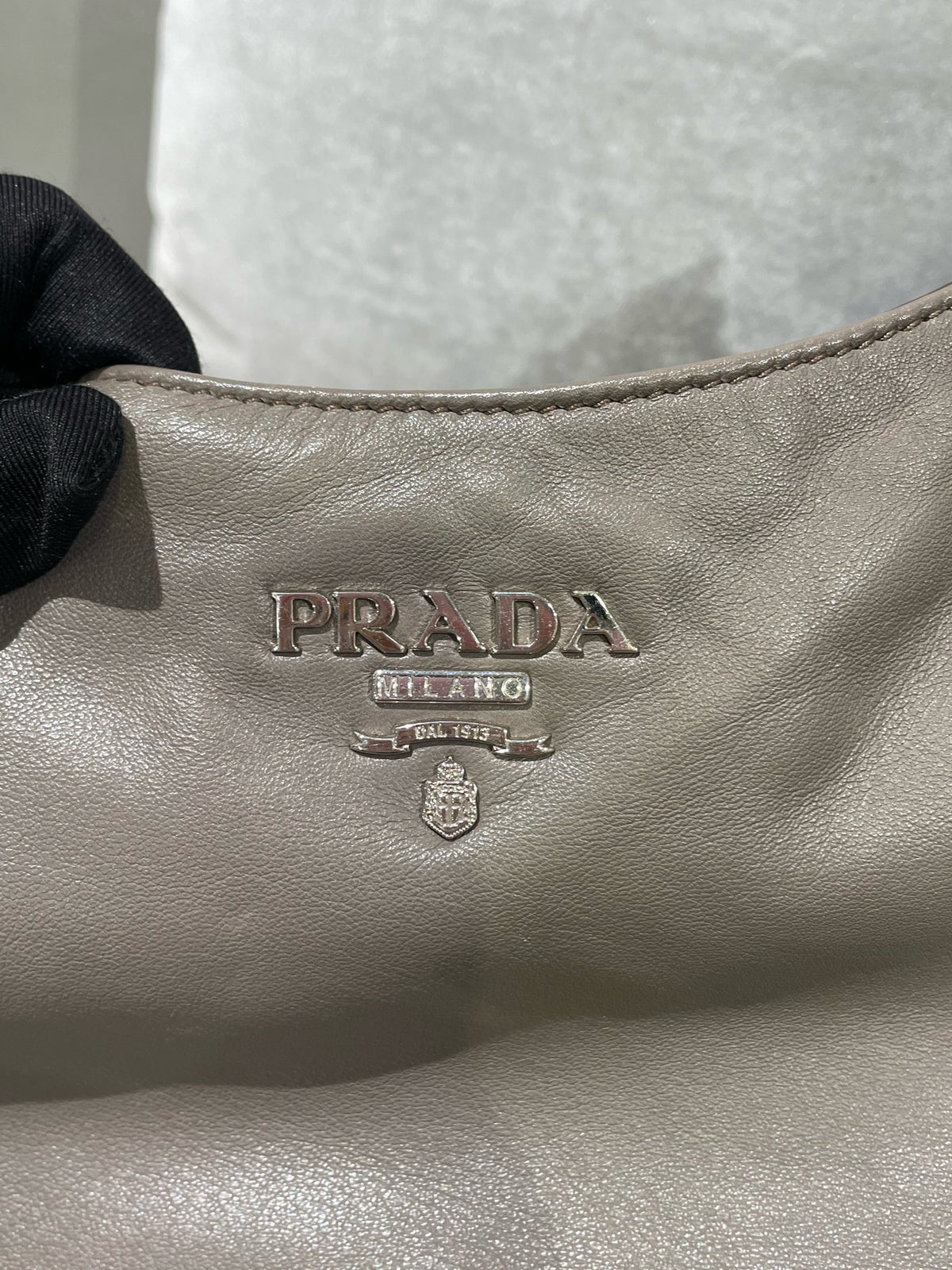Prada - Other - Leather - Grey - (large)