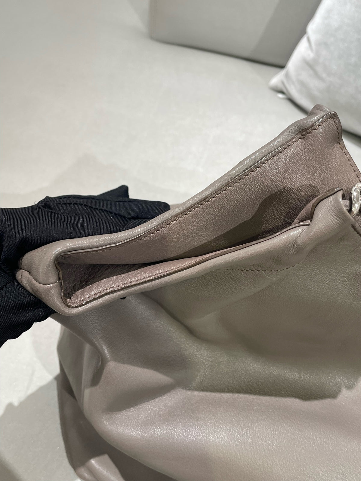 Prada - Other - Leather - Grey - (large)