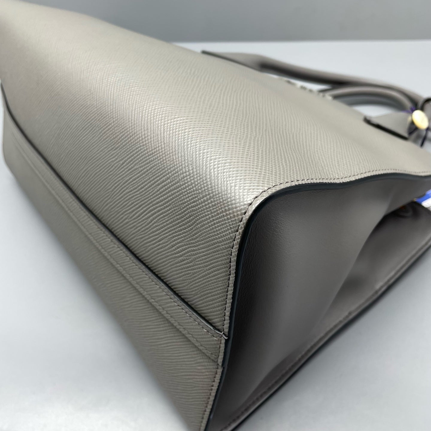 Prada - Other - Leather - Grey - (medium)