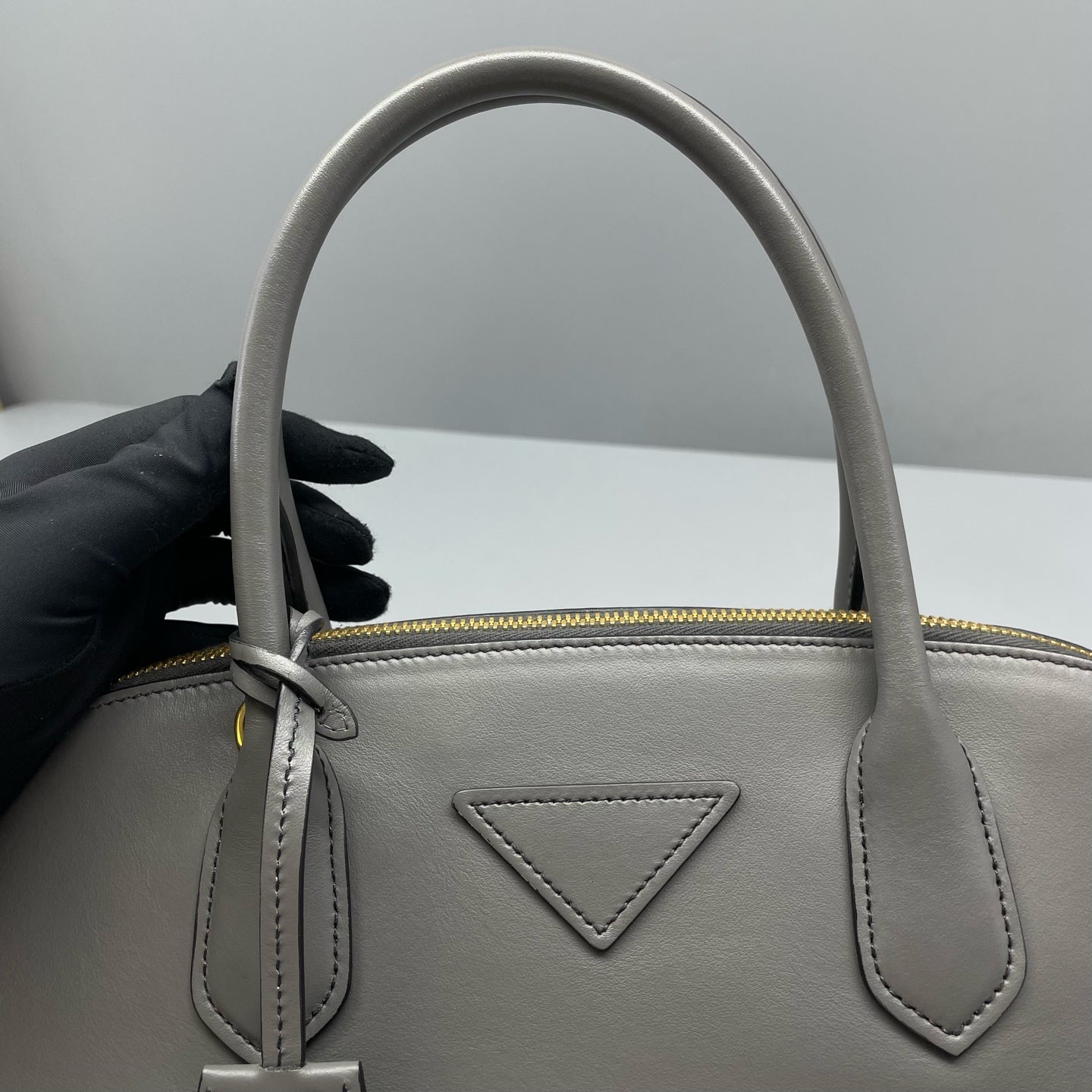 Prada - Other - Leather - Grey - (medium)