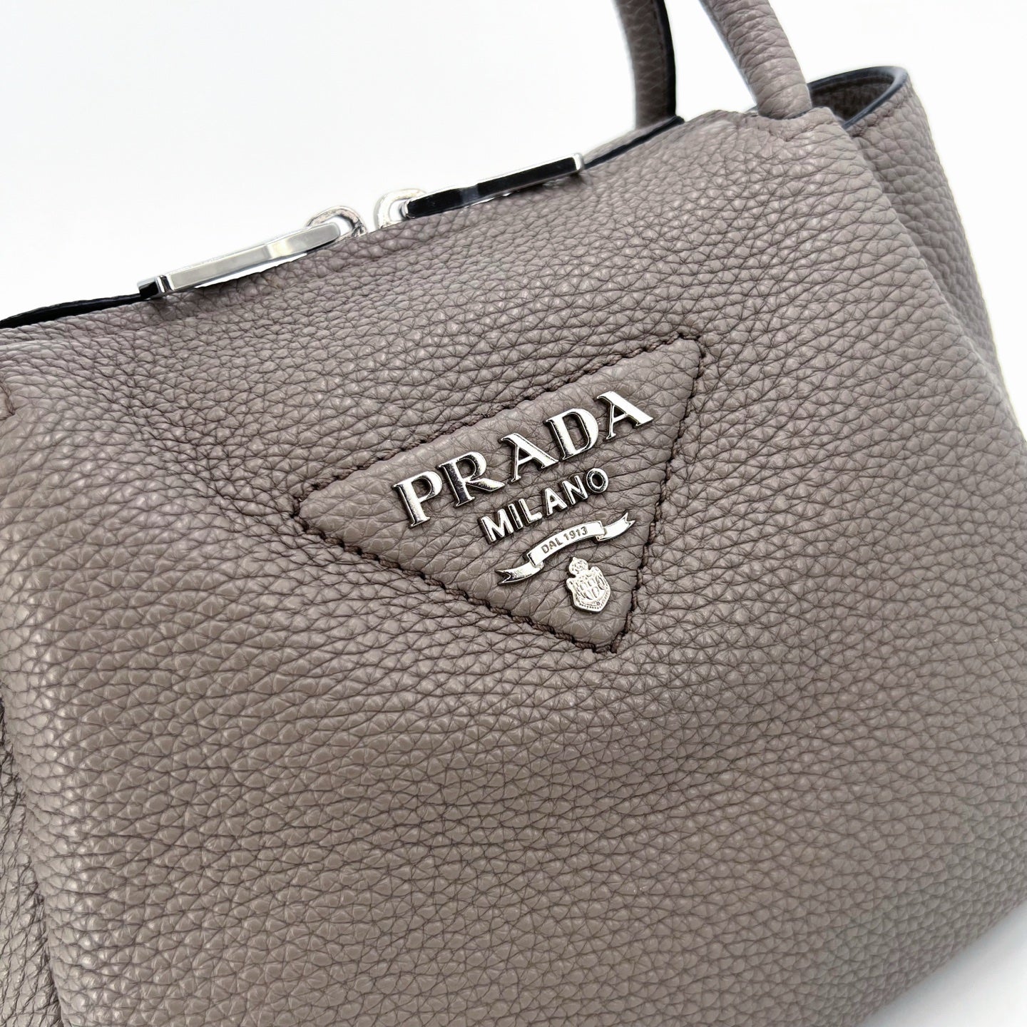 Prada - Other - Leather - Grey - (small)