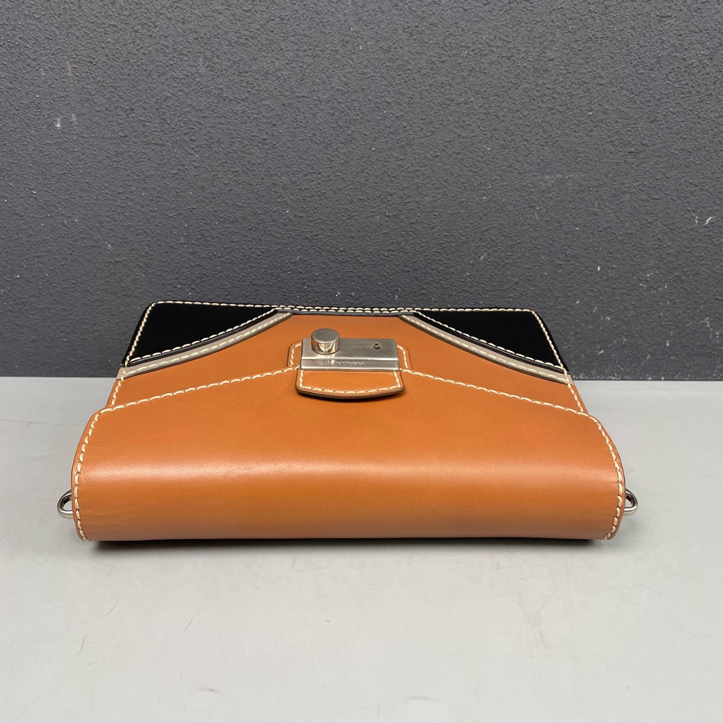 Prada - Other - Leather - Multicolour (Tan, Black, Grey) - (medium)