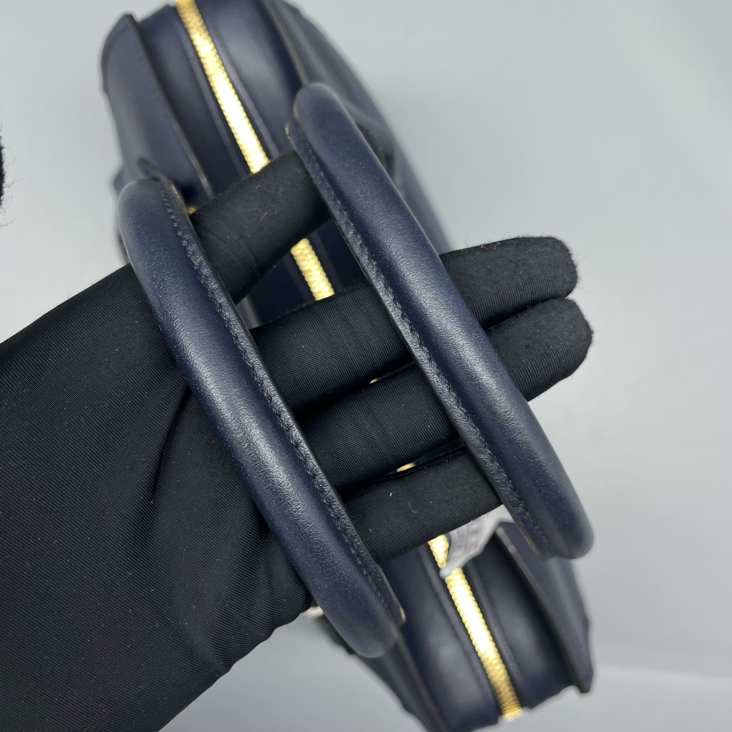 Prada - Other - Leather - Navy - (medium)