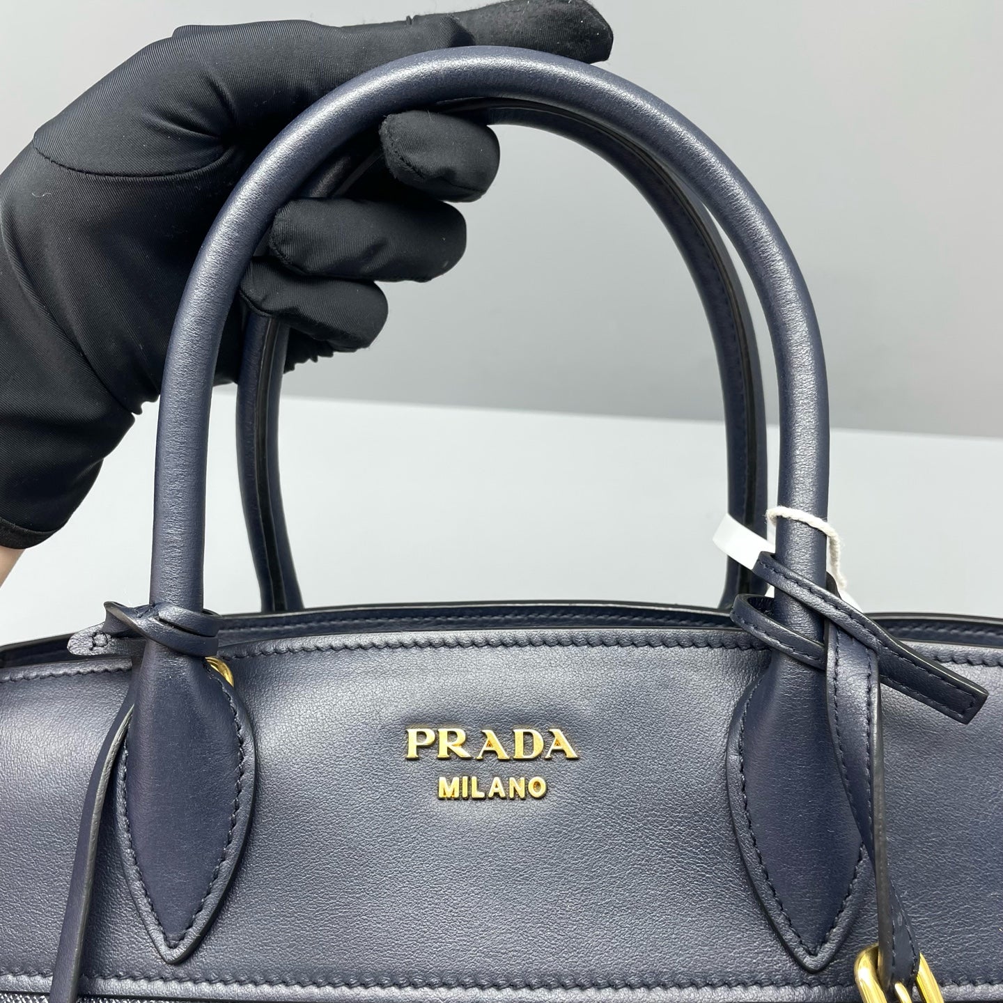 Prada - Other - Leather - Navy - (medium)