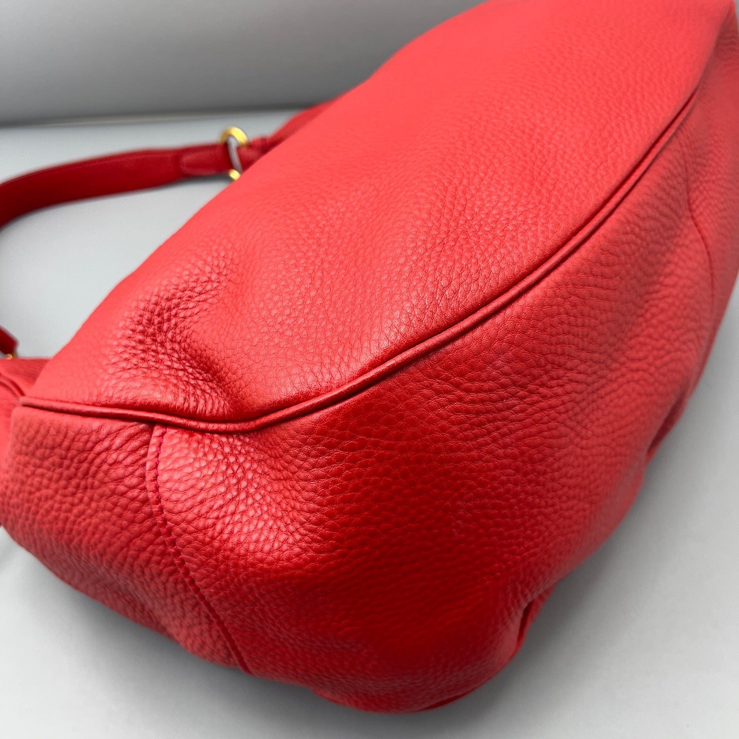 Prada - Other - Leather - Red - (medium)