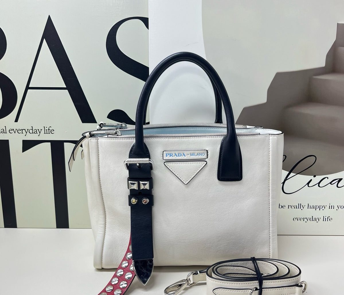 Prada - Other - Leather - White - (medium)