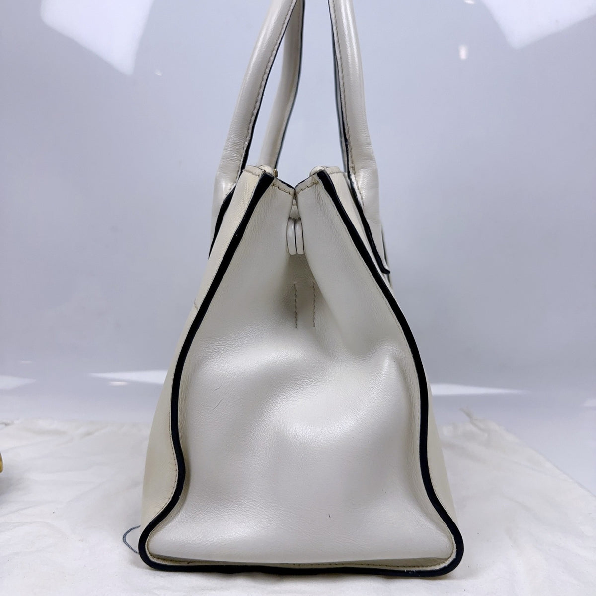 Prada - Other - Leather - White - (Medium)