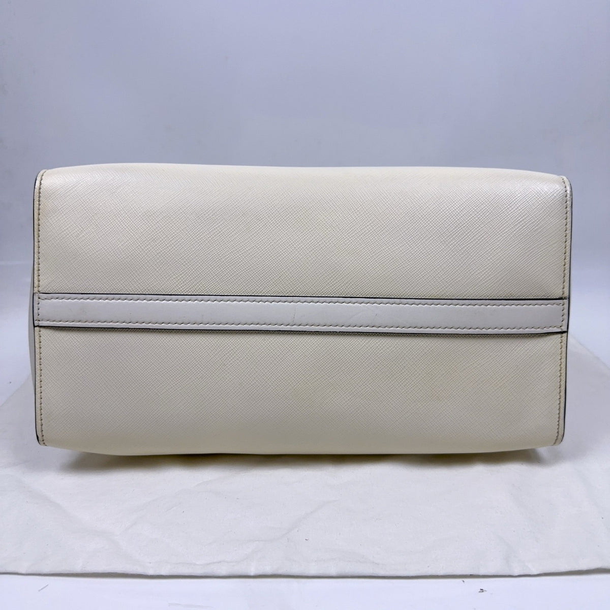 Prada - Other - Leather - White - (Medium)