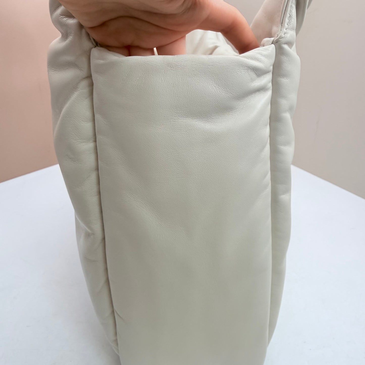 Prada - Other - Leather - White - (medium)