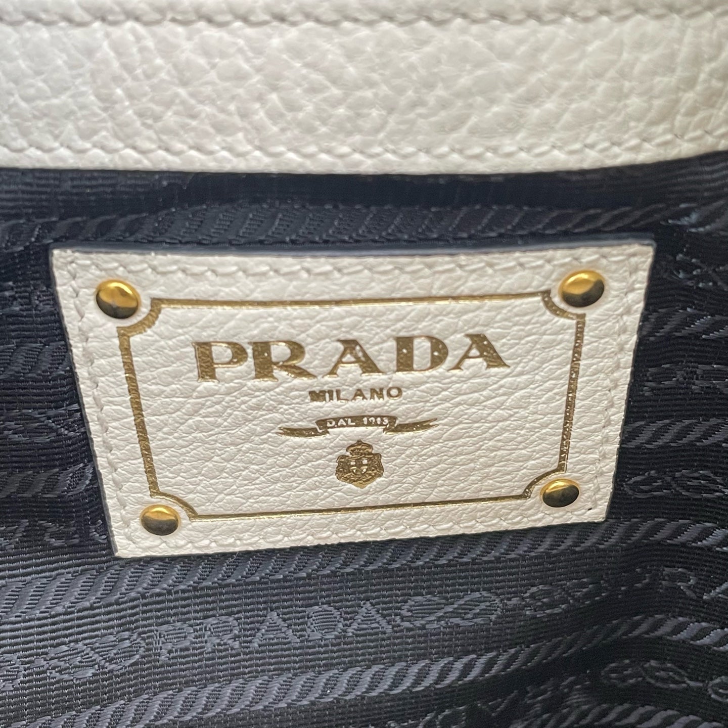 Prada - Other - Leather - White - (medium)