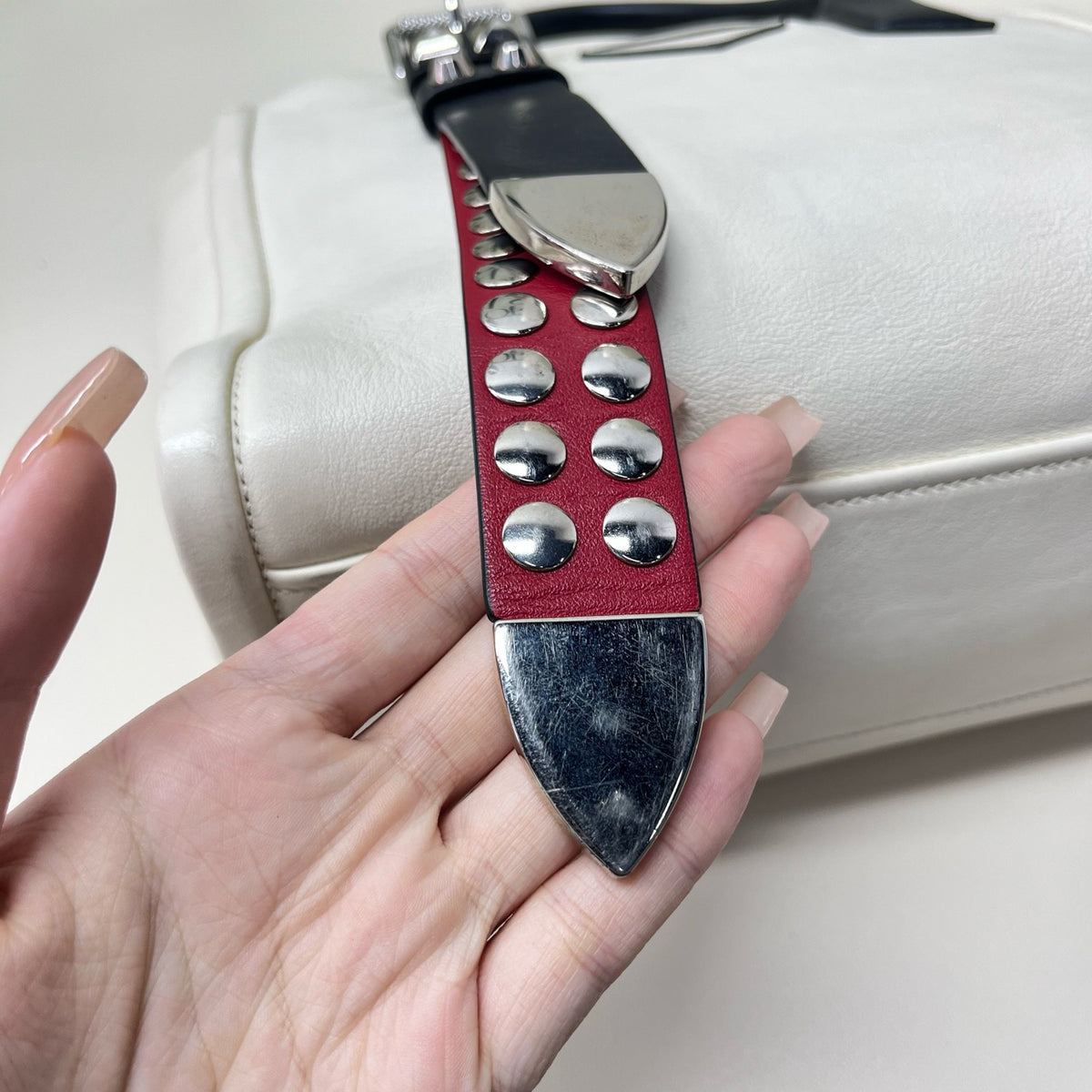 Prada - Other - Leather - White - (medium)