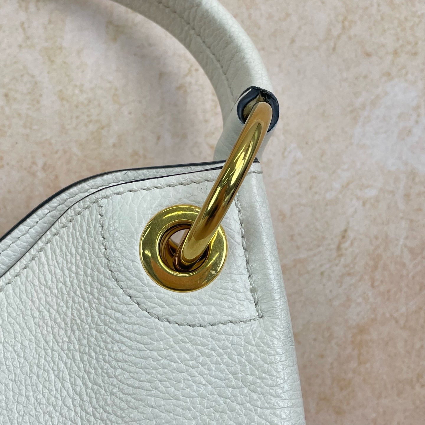 Prada - Other - Leather - White - (medium)