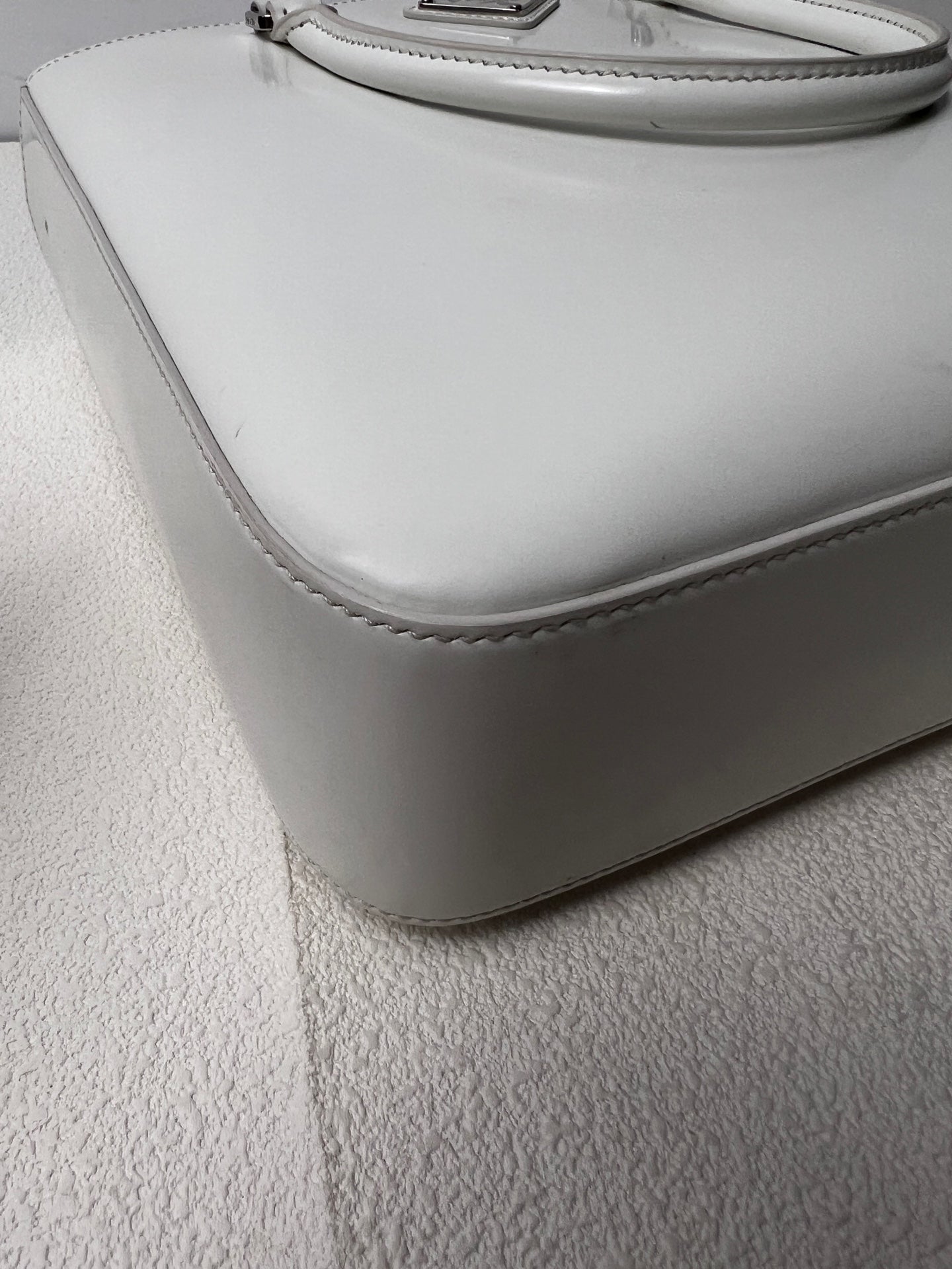 Prada - Other - Leather - White - (small)