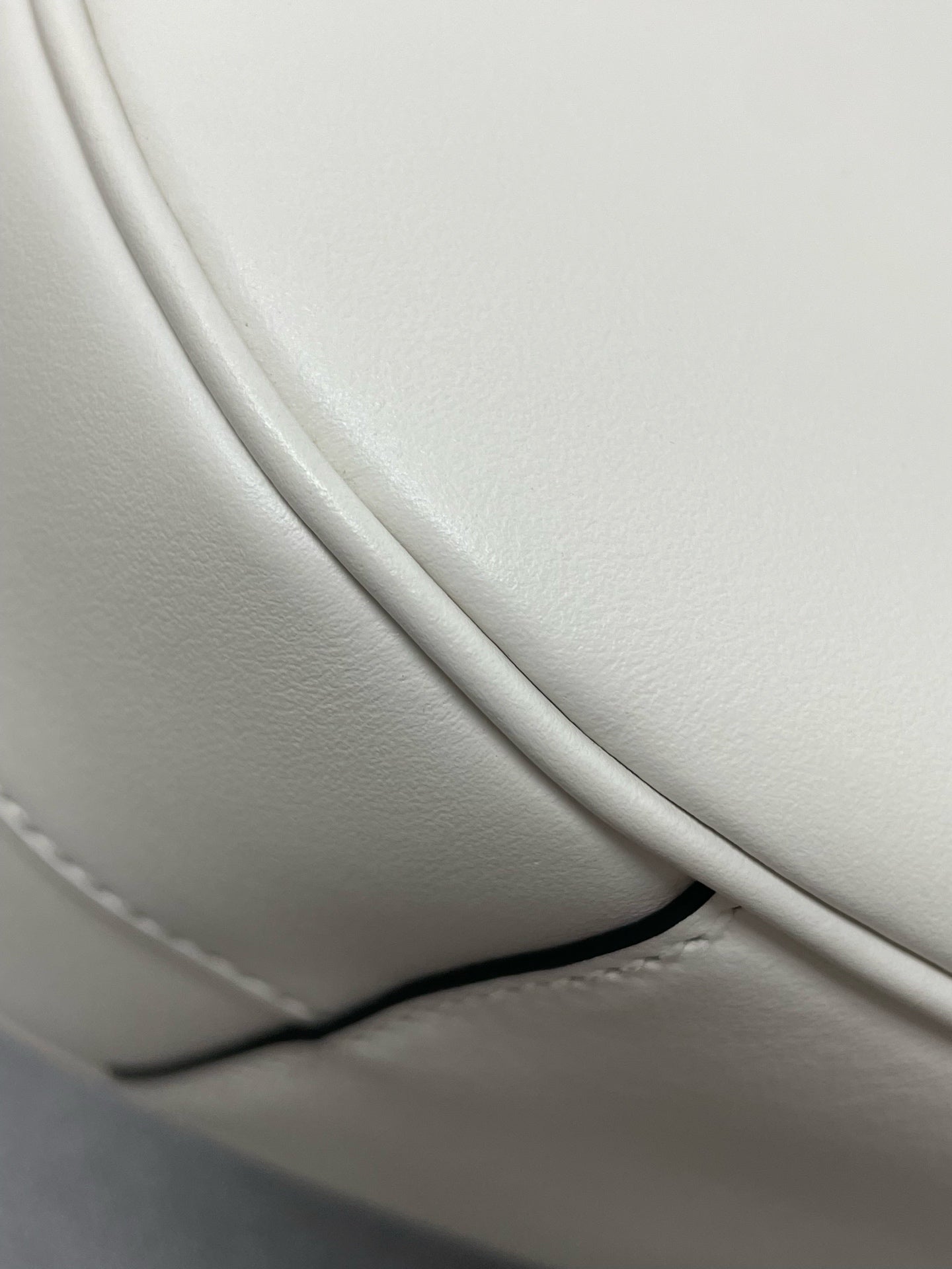 Prada - Other - Leather - White - (small)