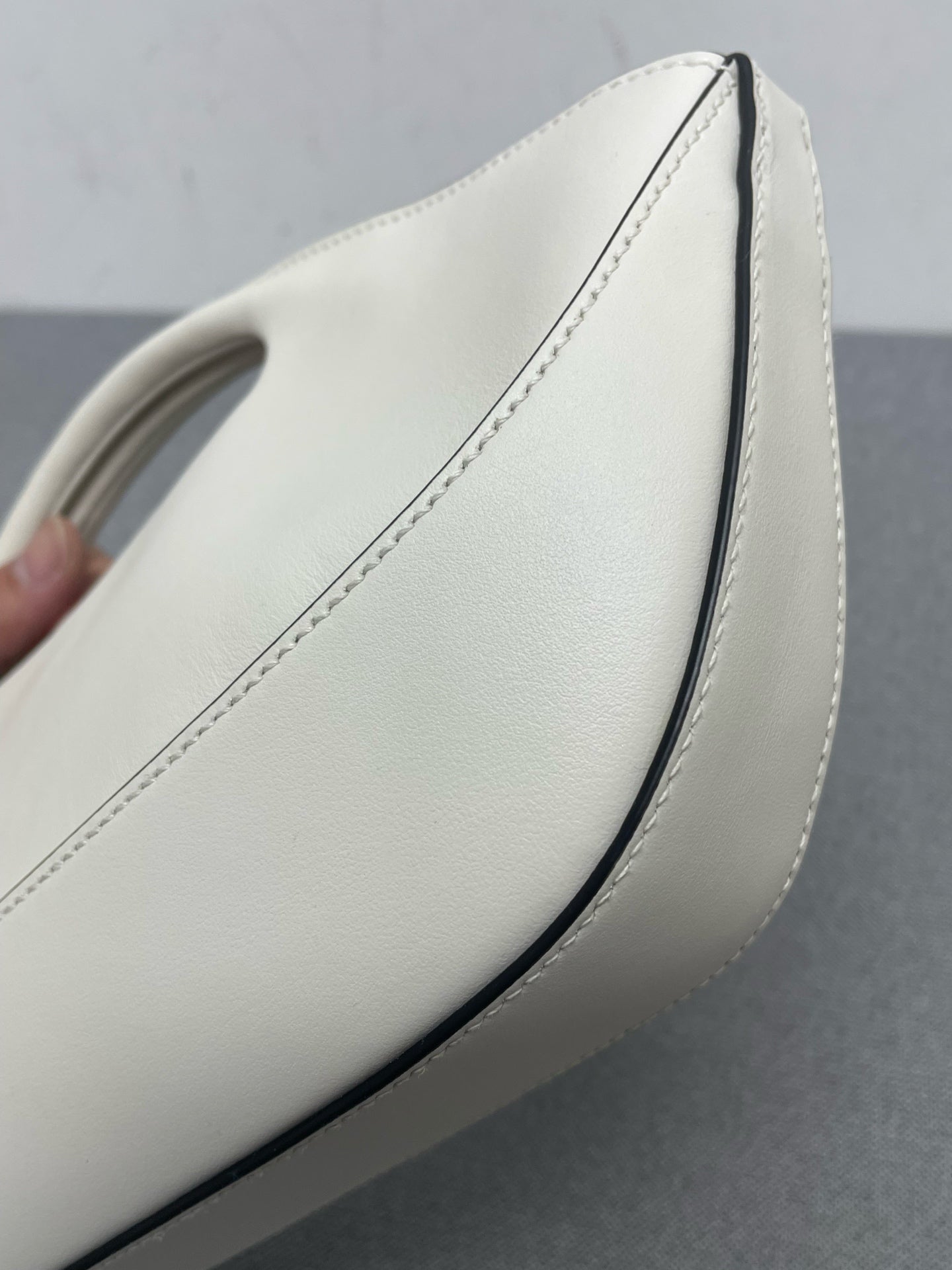 Prada - Other - Leather - White - (small)