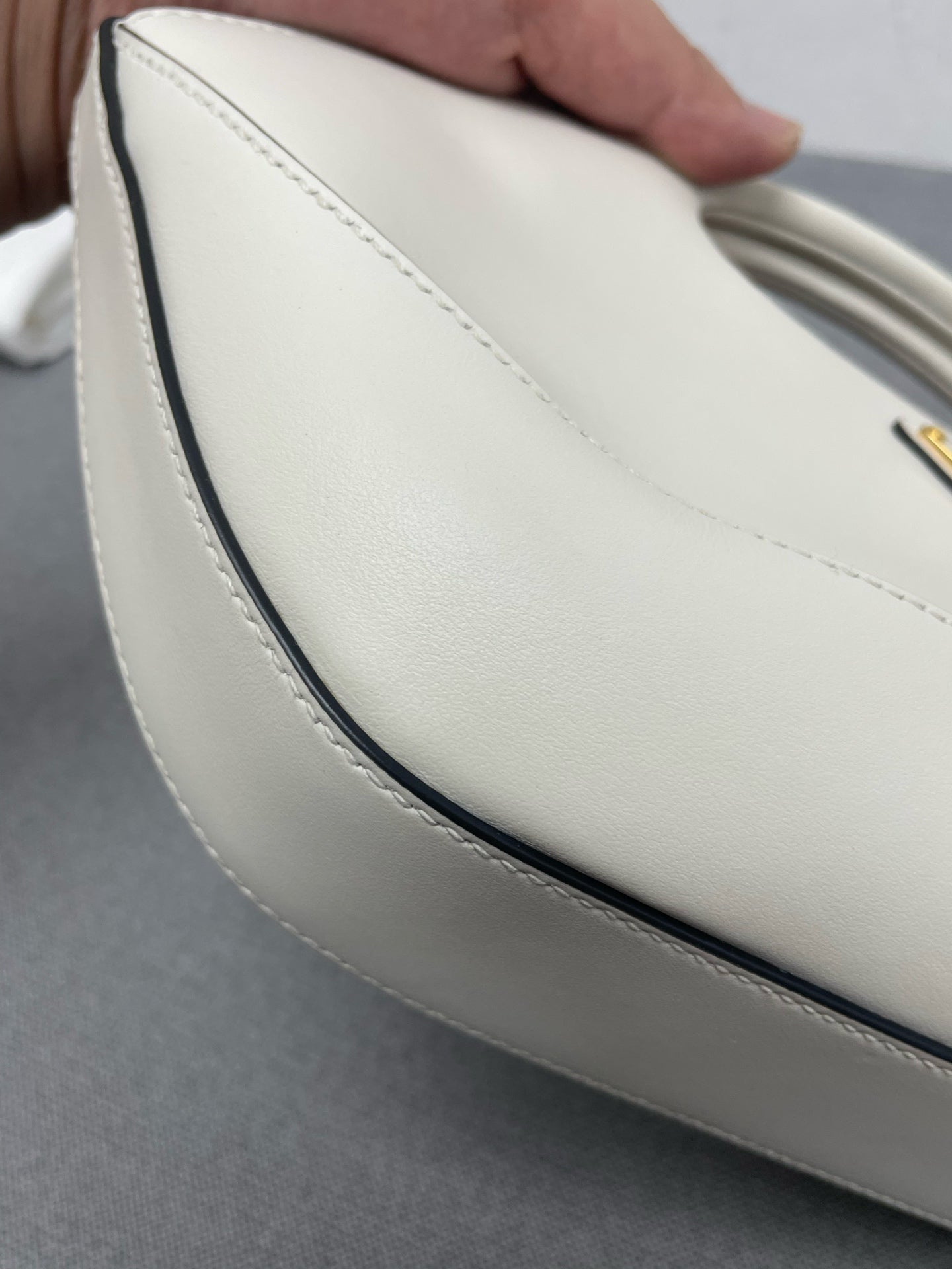 Prada - Other - Leather - White - (small)