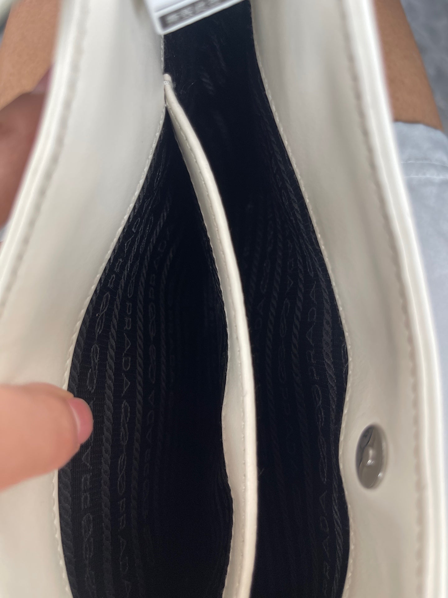 Prada - Other - Patent leather - White - (mini)