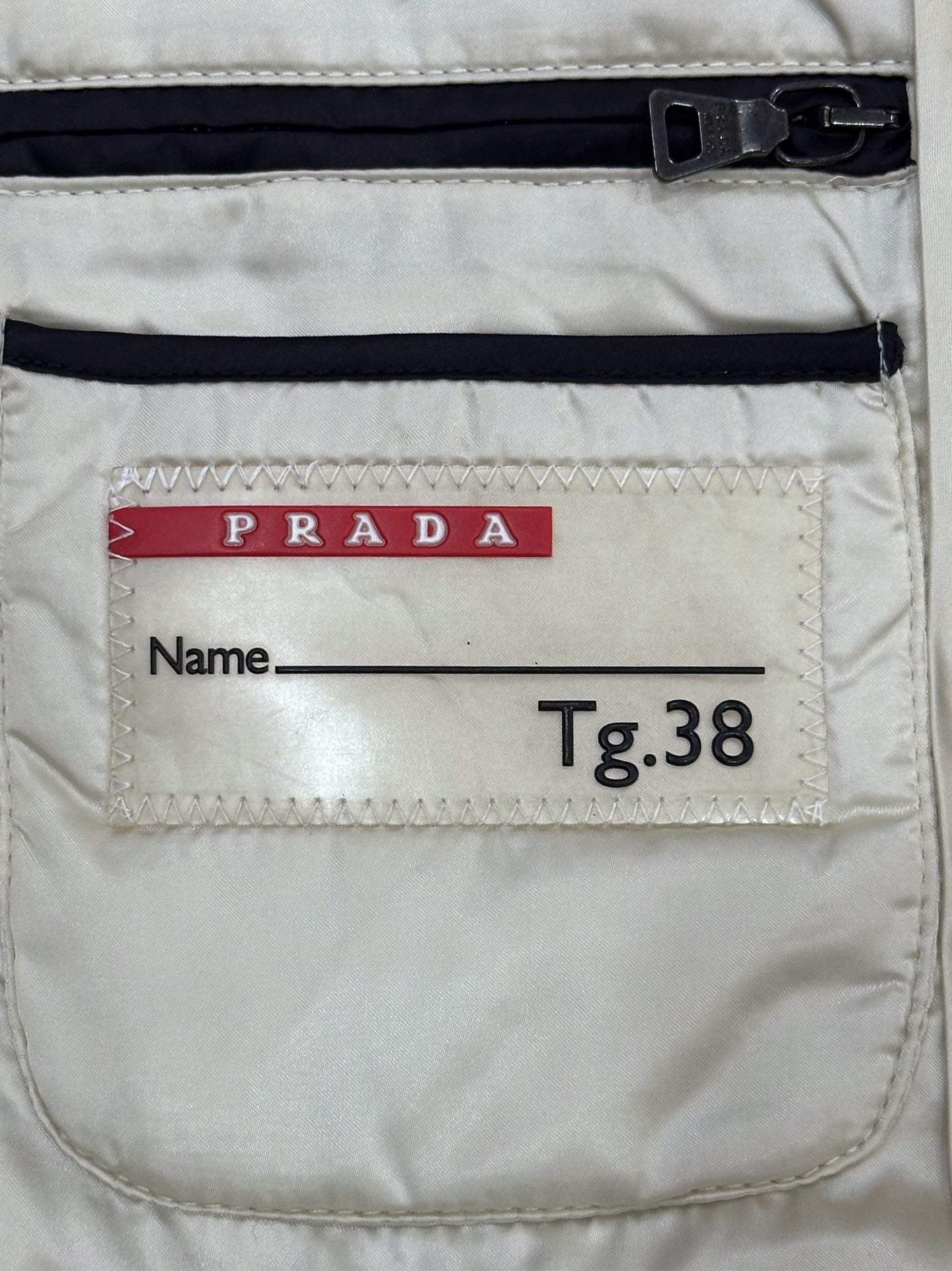 Prada - Other - Polyamide - Black - (38)