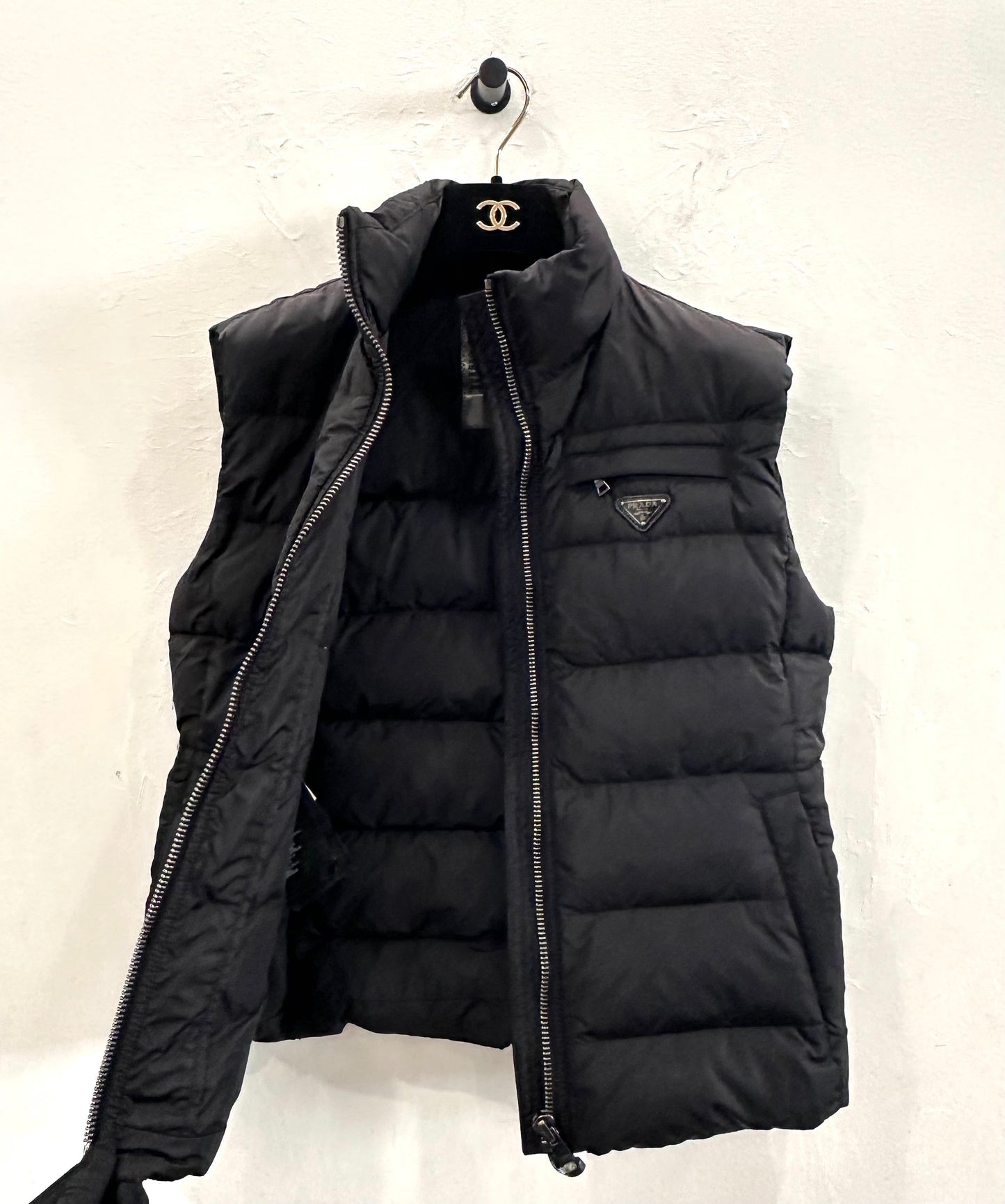 Prada - Other - Polyamide - Black - (42)