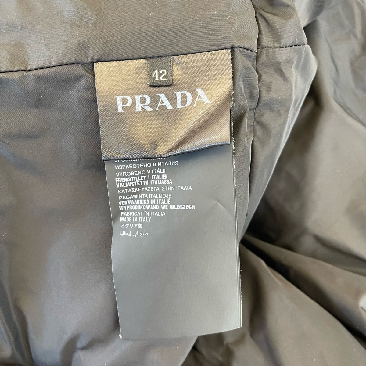 Prada - Other - Polyamide - Black - (42)
