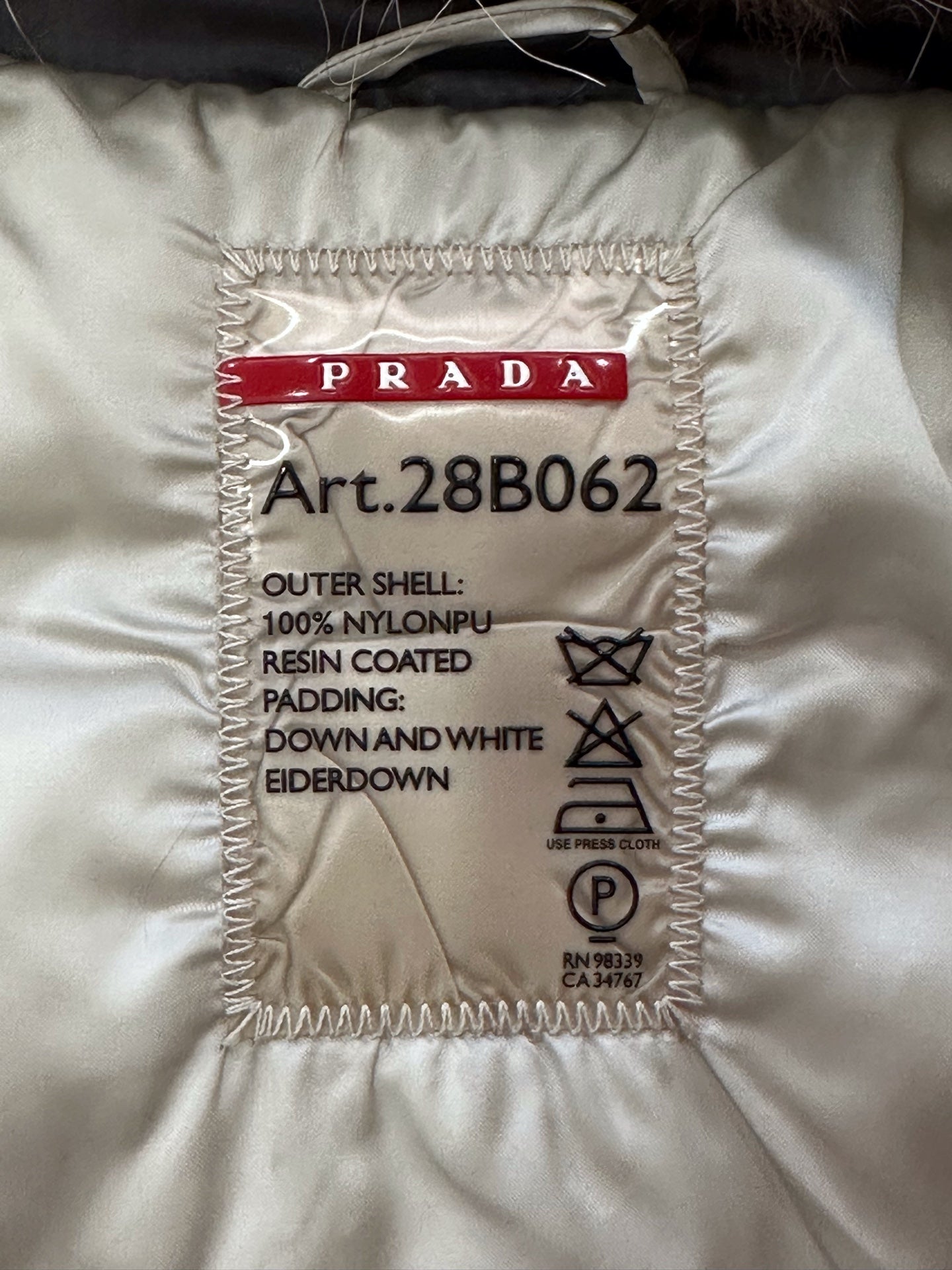 Prada - Other - Polyamide - Black - (42)