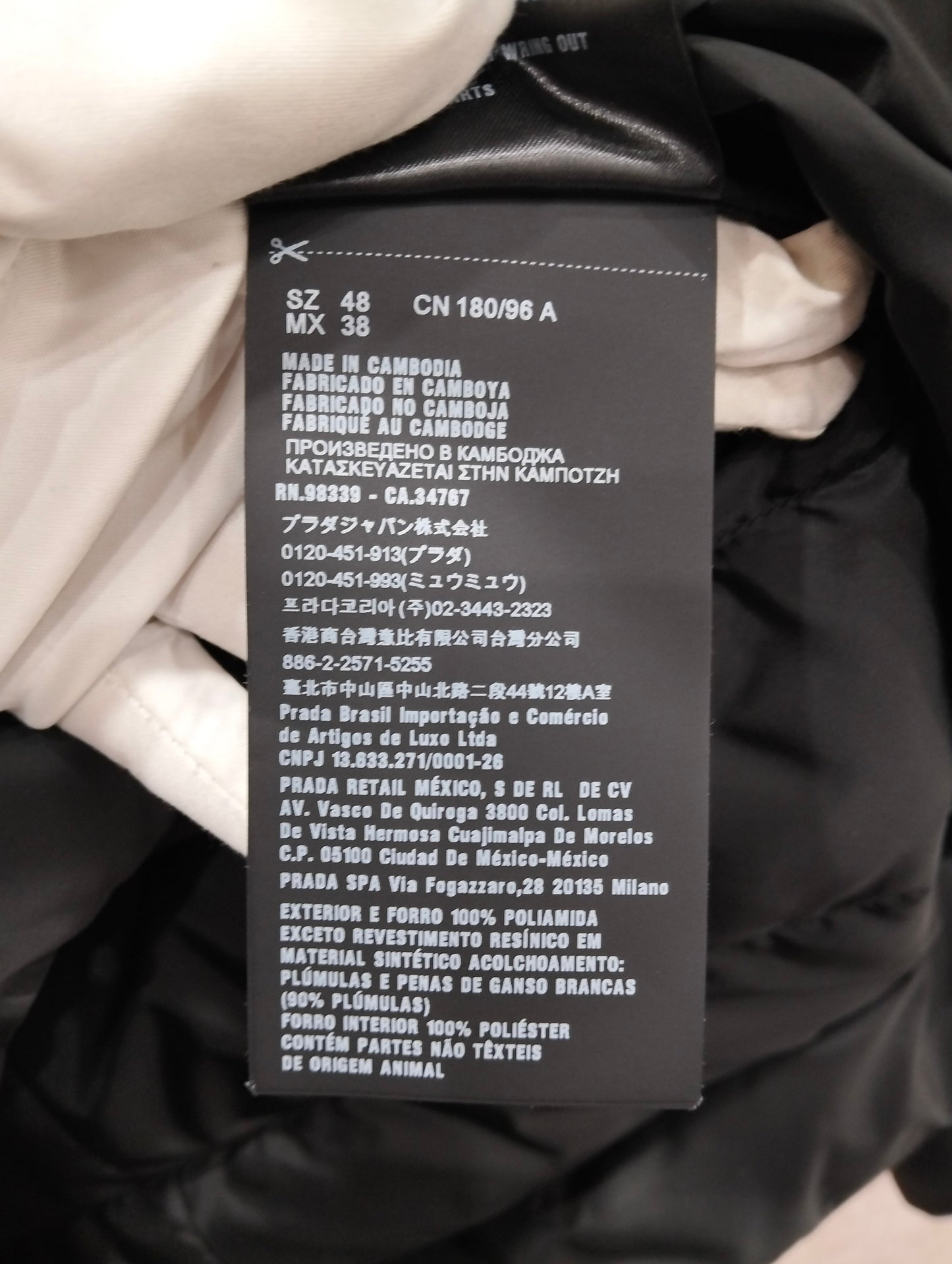 Prada - Other - Polyamide - Black - (48)