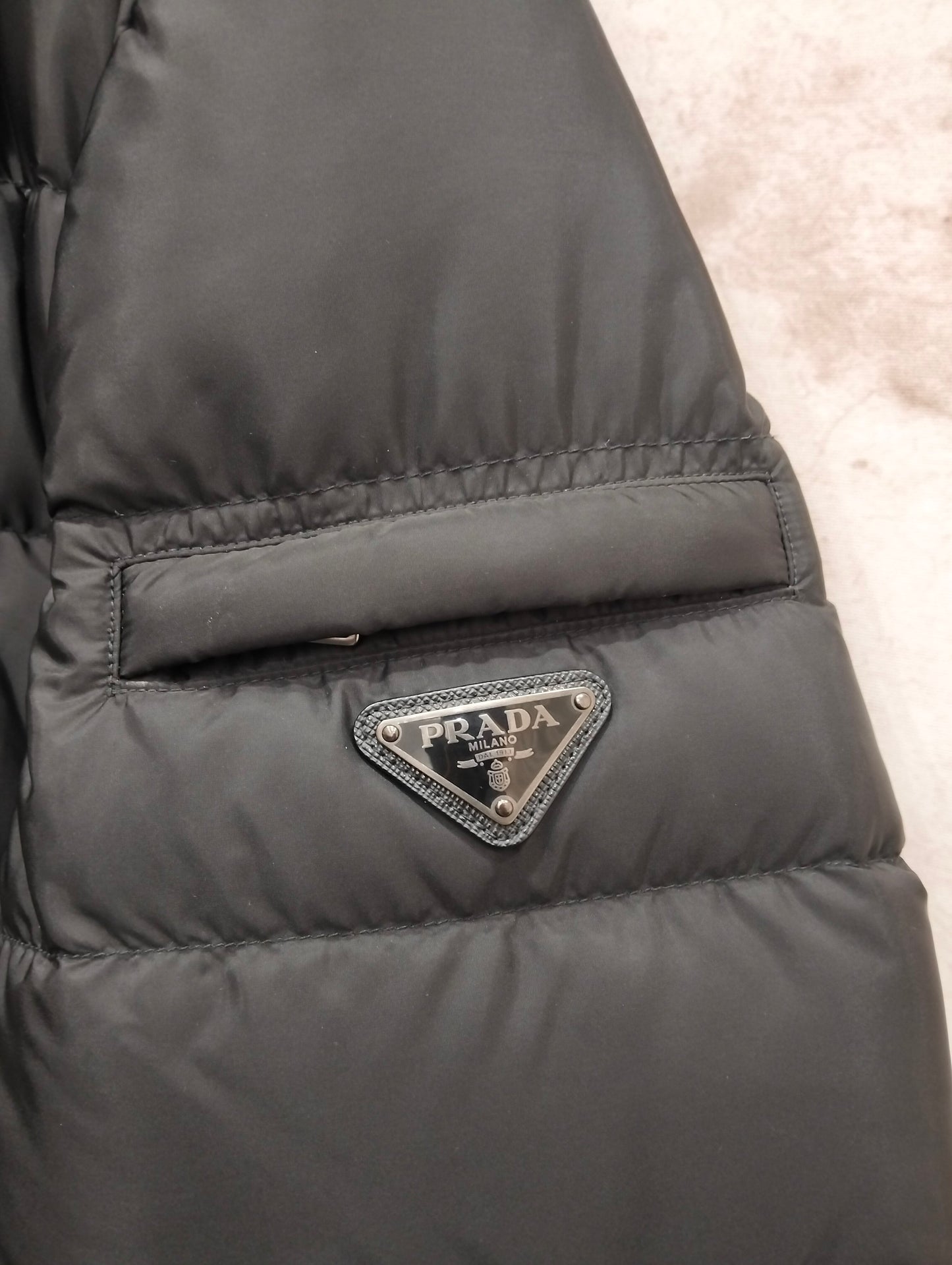 Prada - Other - Polyamide - Black - (48)