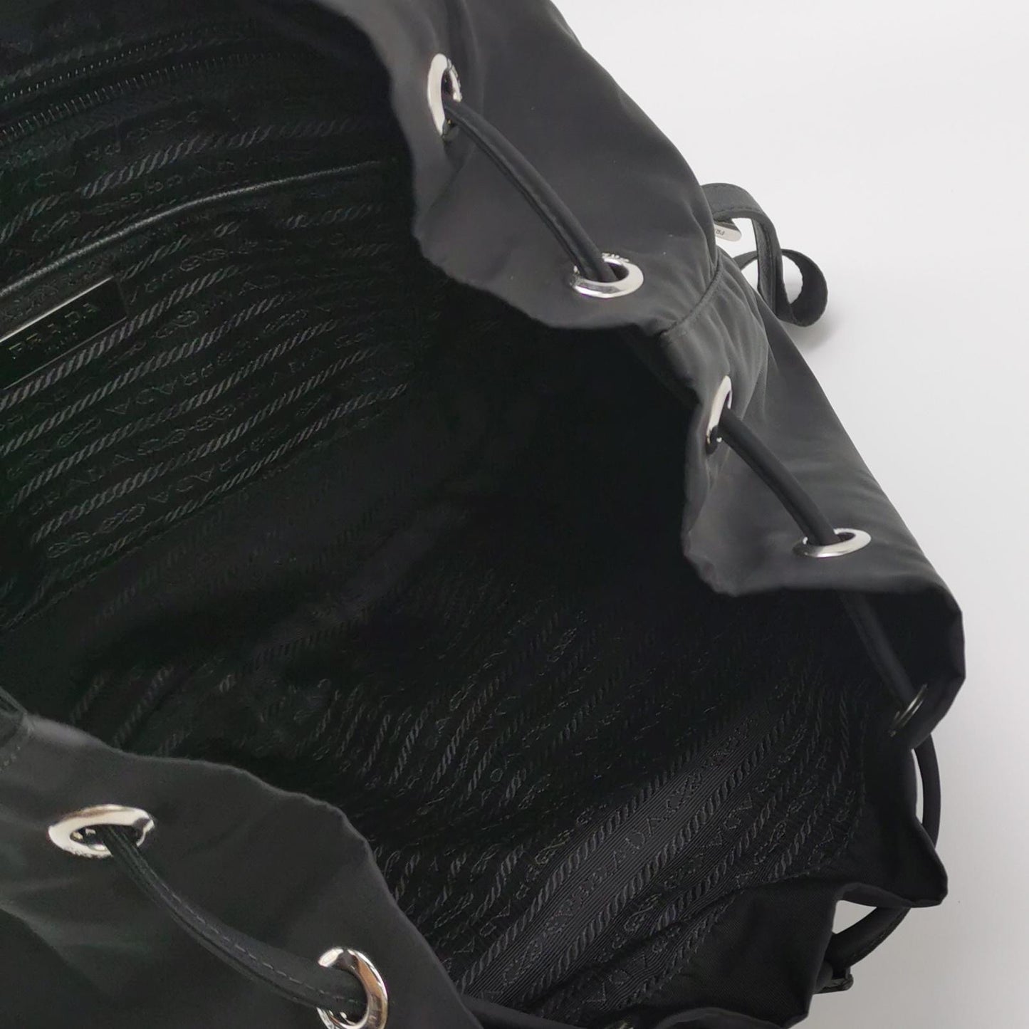 Prada - Other - Polyamide - Black - (Medium)