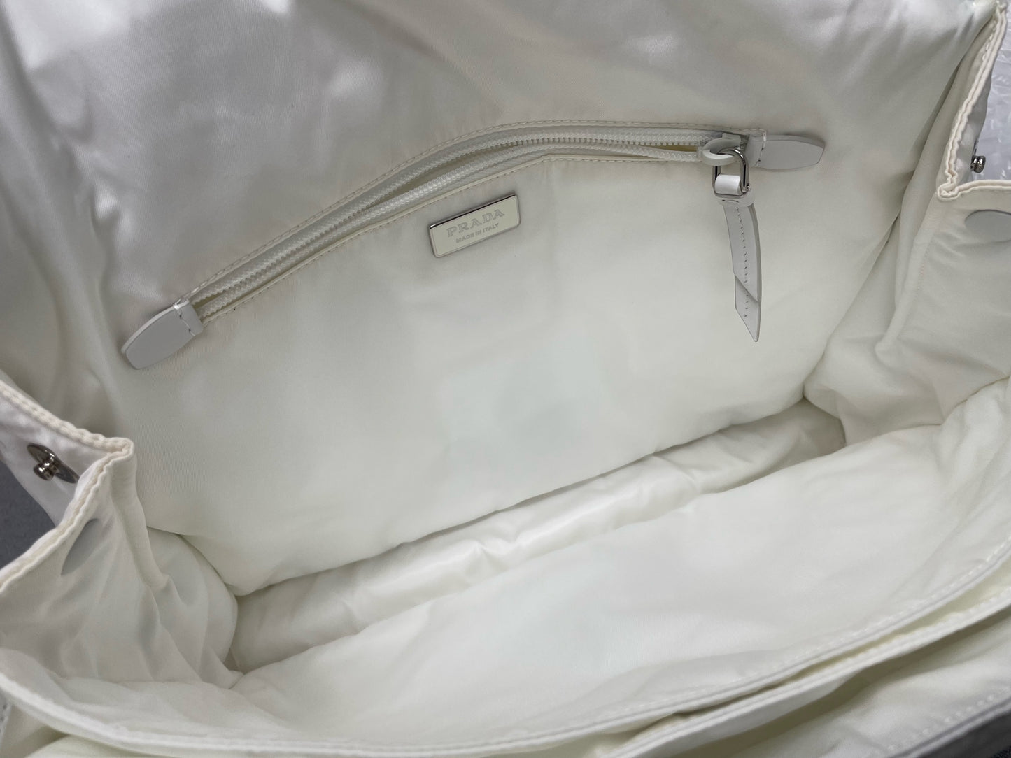 Prada - Other - Synthetic - White - (large)