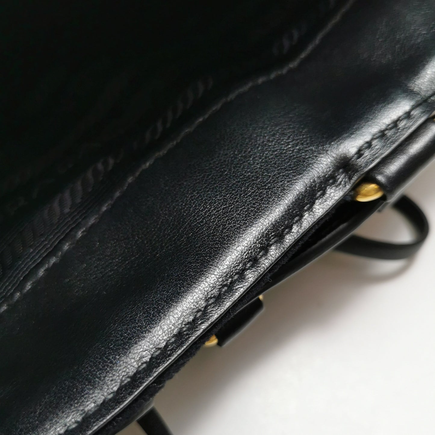 Prada - Other - Velvet - Black - (medium)