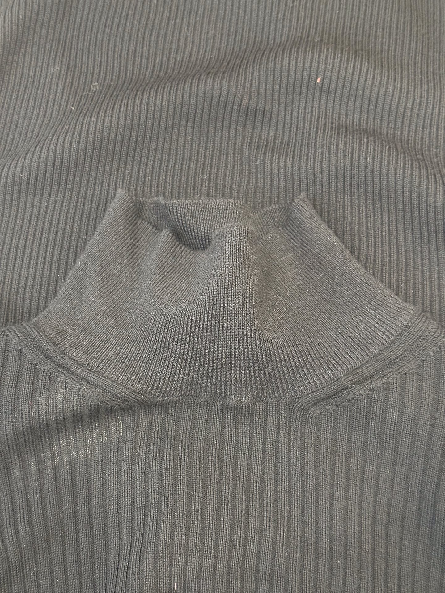 Prada - Other - Wool - Black - (40)