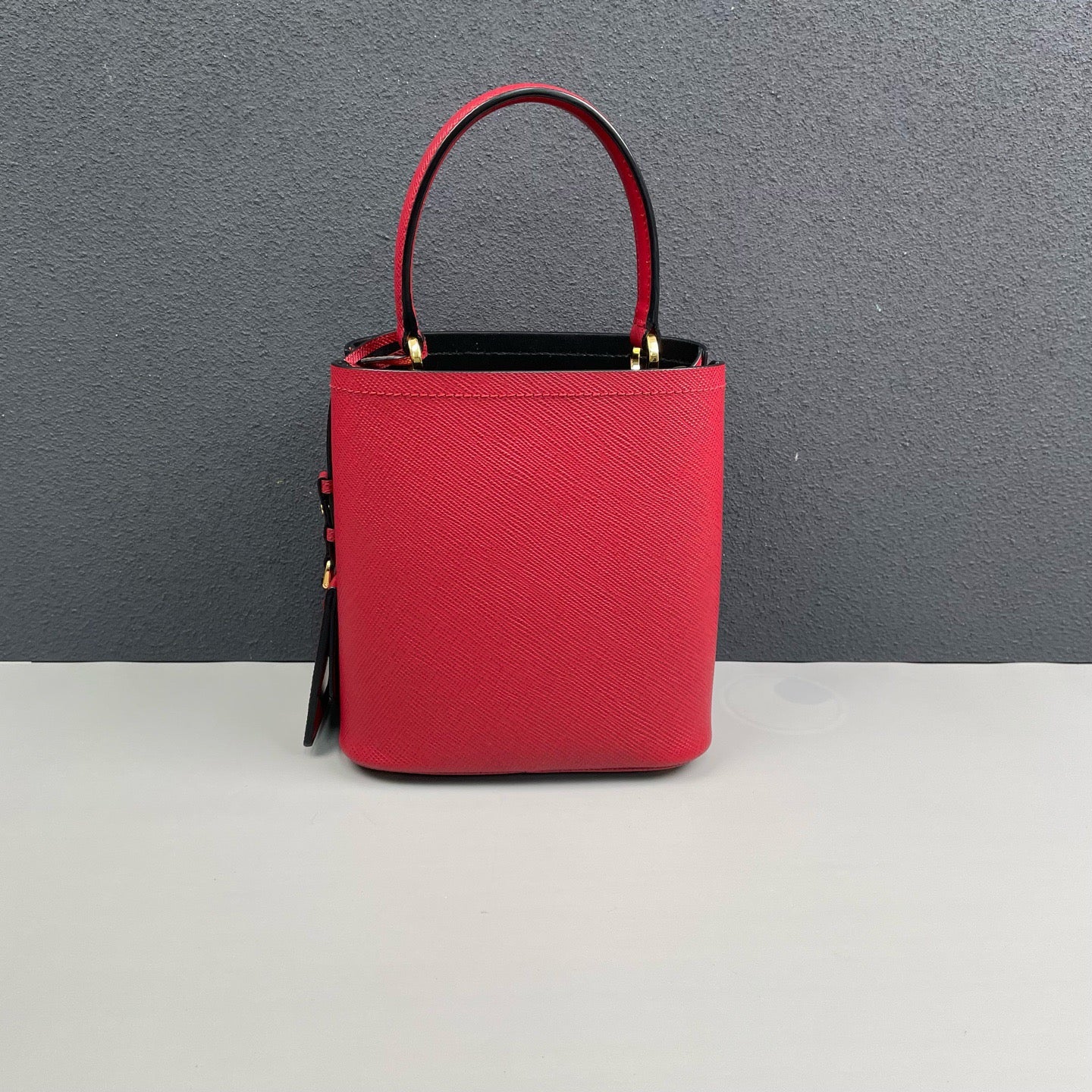 Prada - Panier Bucket Bag - Saffiano leather - Red - (mini)