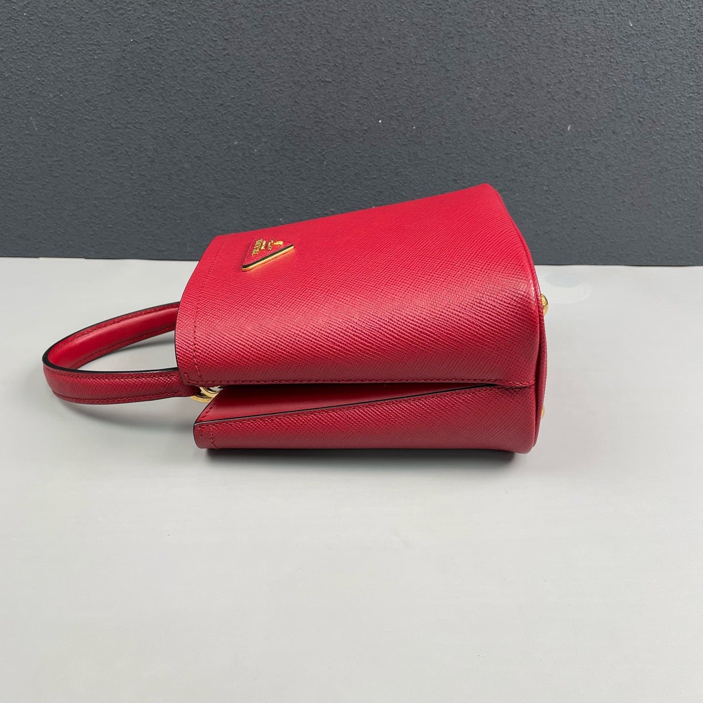 Prada - Panier Bucket Bag - Saffiano leather - Red - (mini)