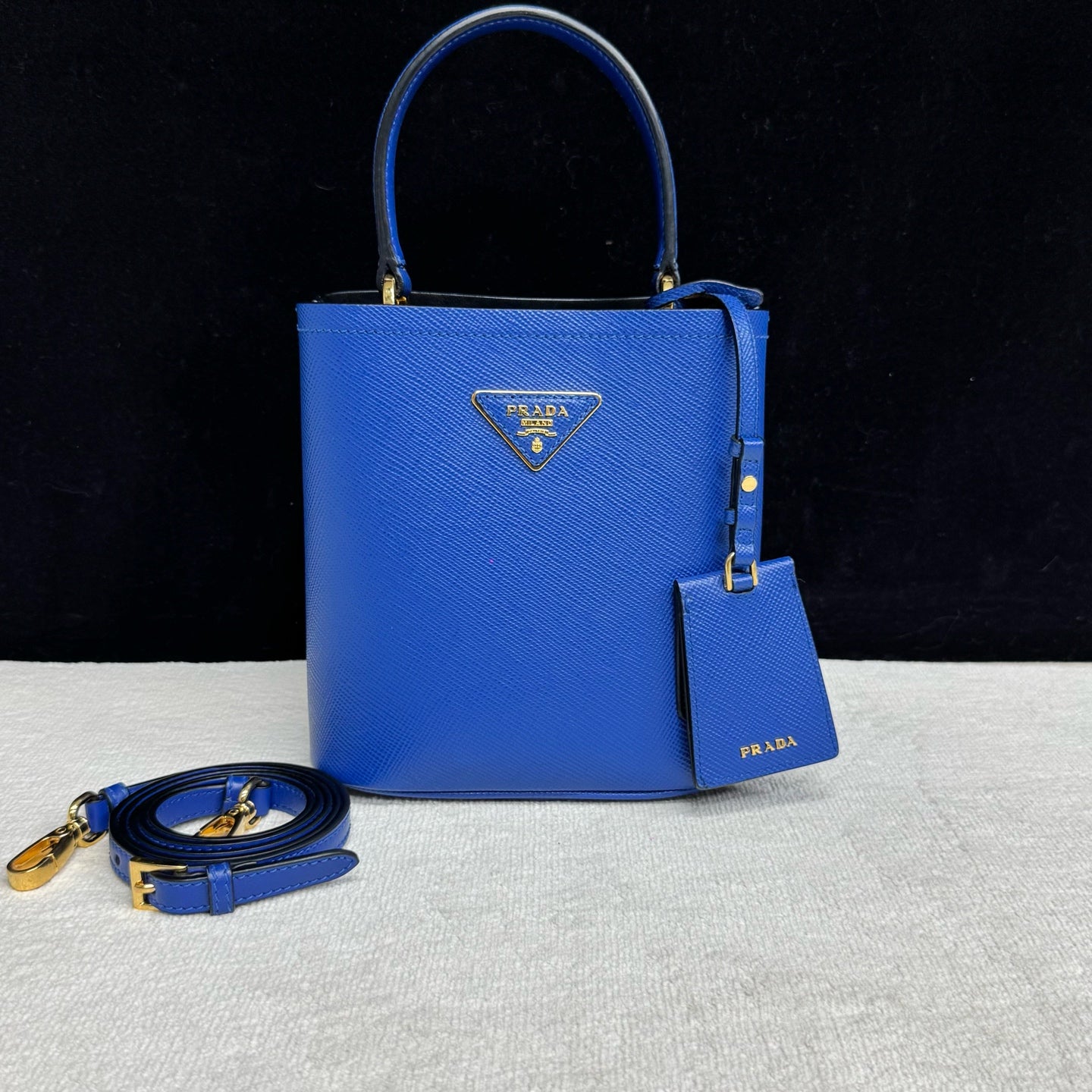 Prada - Panier - Leather - Blue - (mini)