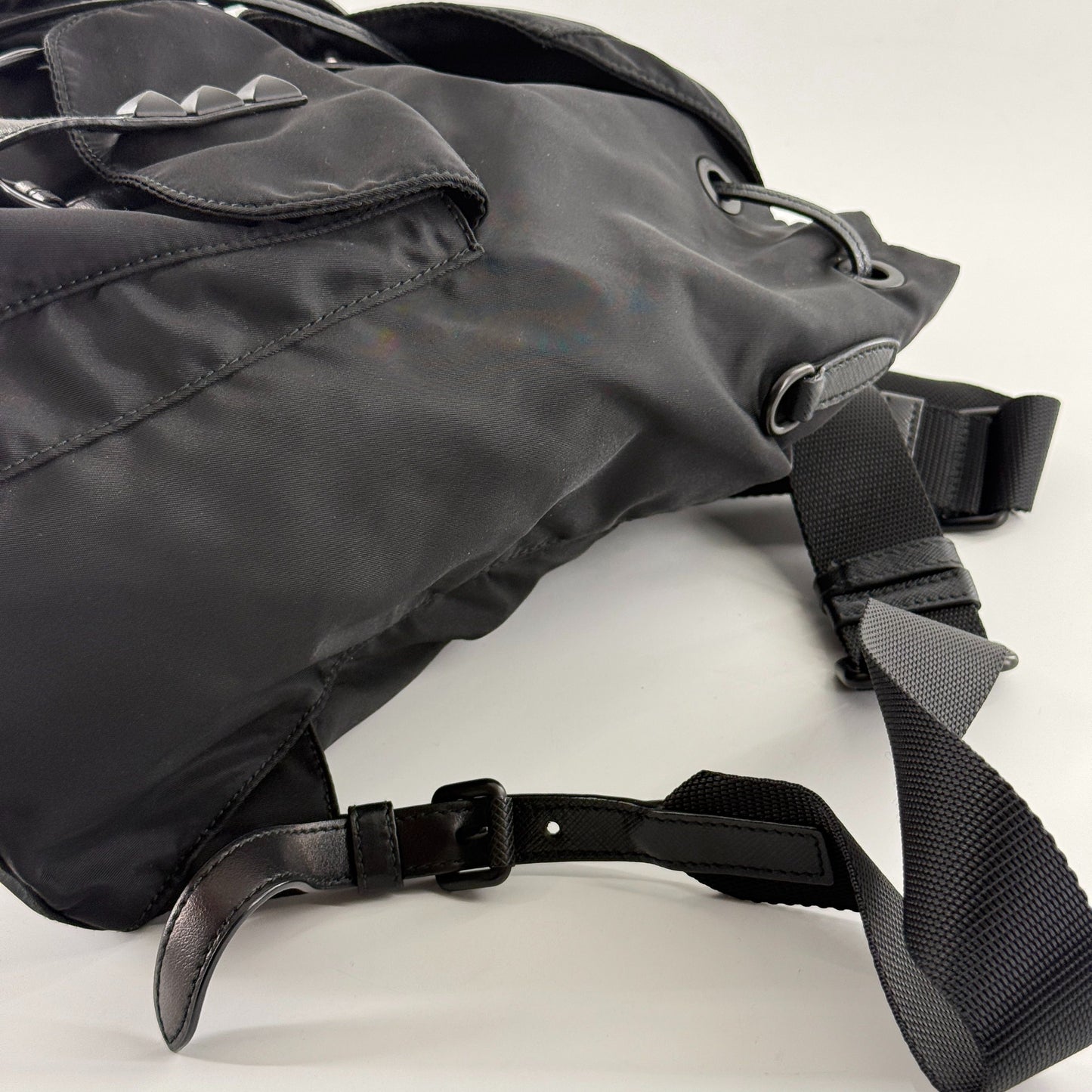 Prada - Parachute Backpack - Polyamide - Black - (Medium)