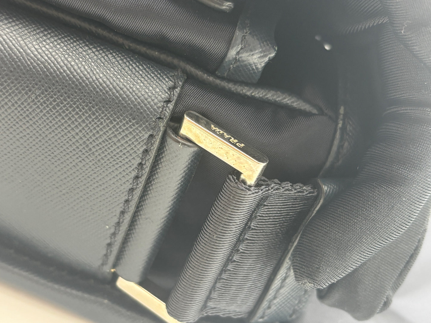 Prada - Parachute Messenger Bag - Nylon with Saffiano Leather Trim - Black - (Large)