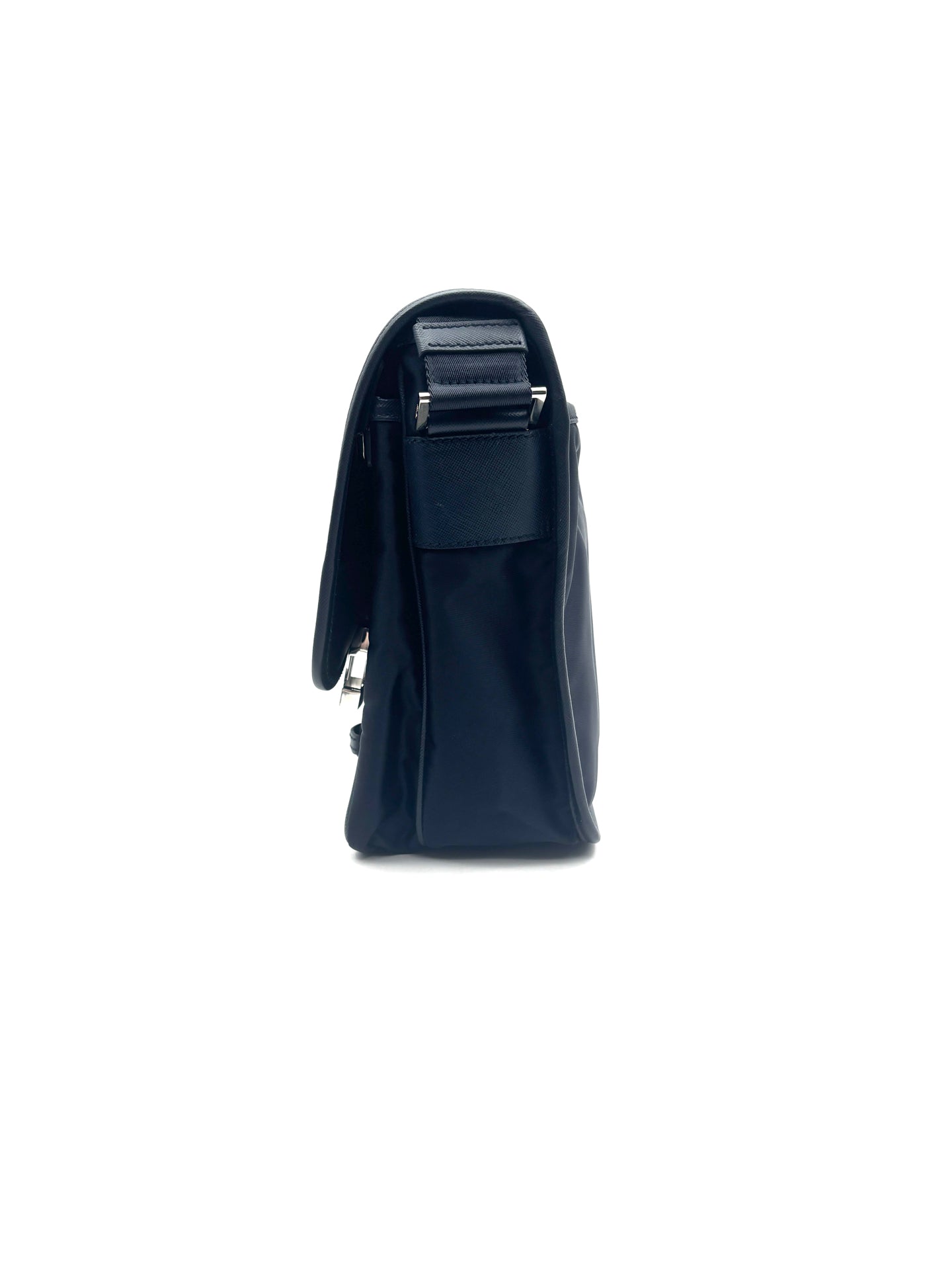 Prada - Parachute Messenger Bag - Nylon with Saffiano Leather Trim - Black - (Large)