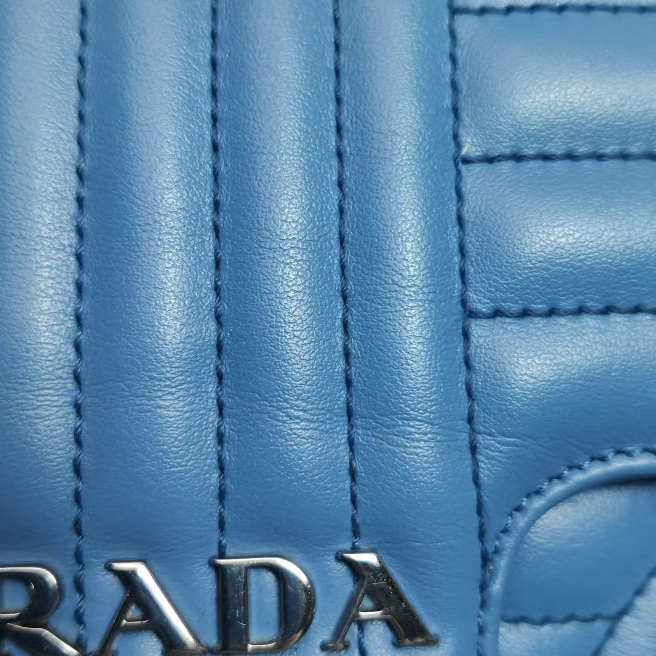 Prada - Quilted Chain Shoulder Bag - Leather - Blue - (Small)